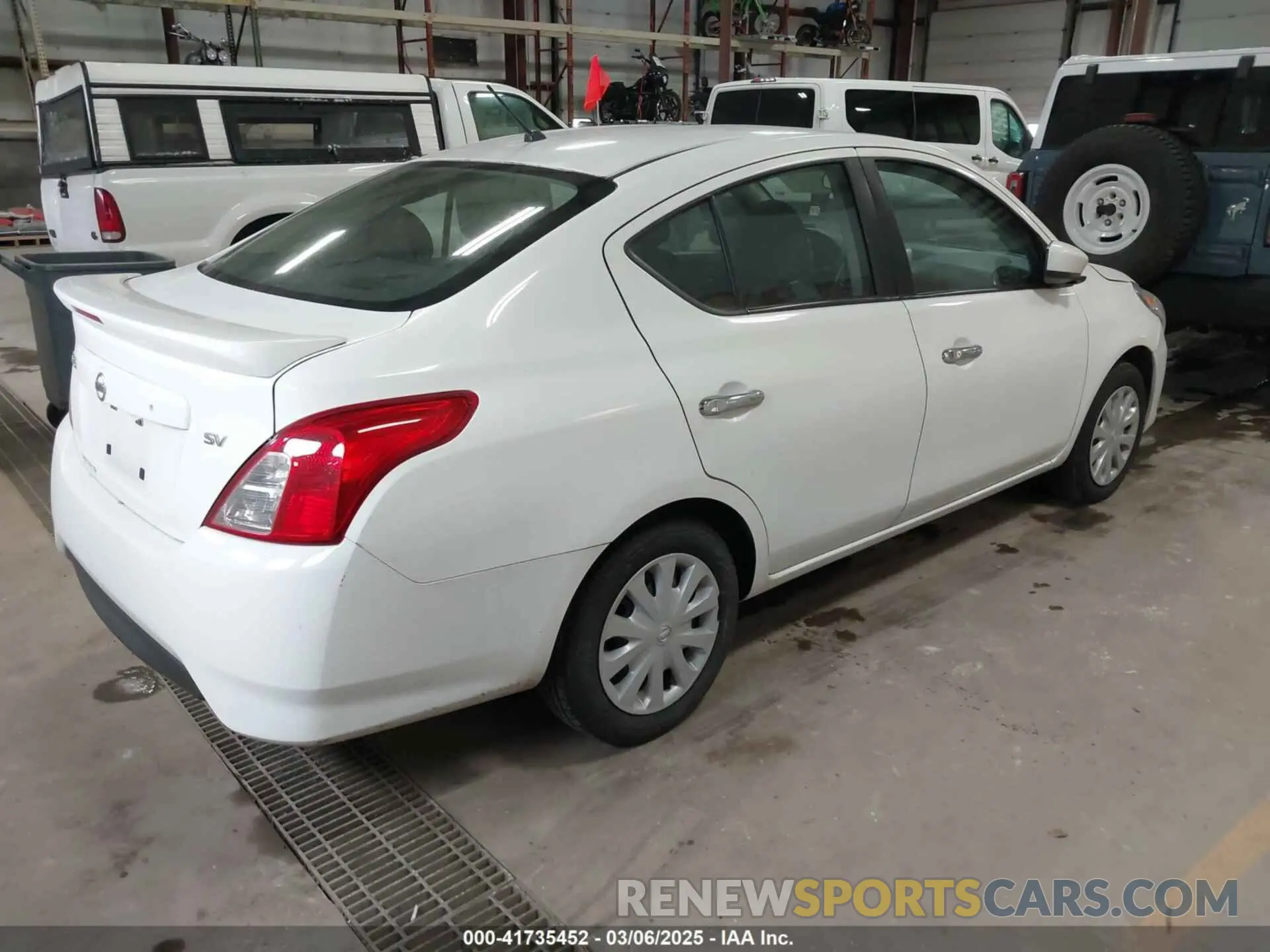 4 Photograph of a damaged car 3N1CN7AP2KL827865 NISSAN VERSA 2019