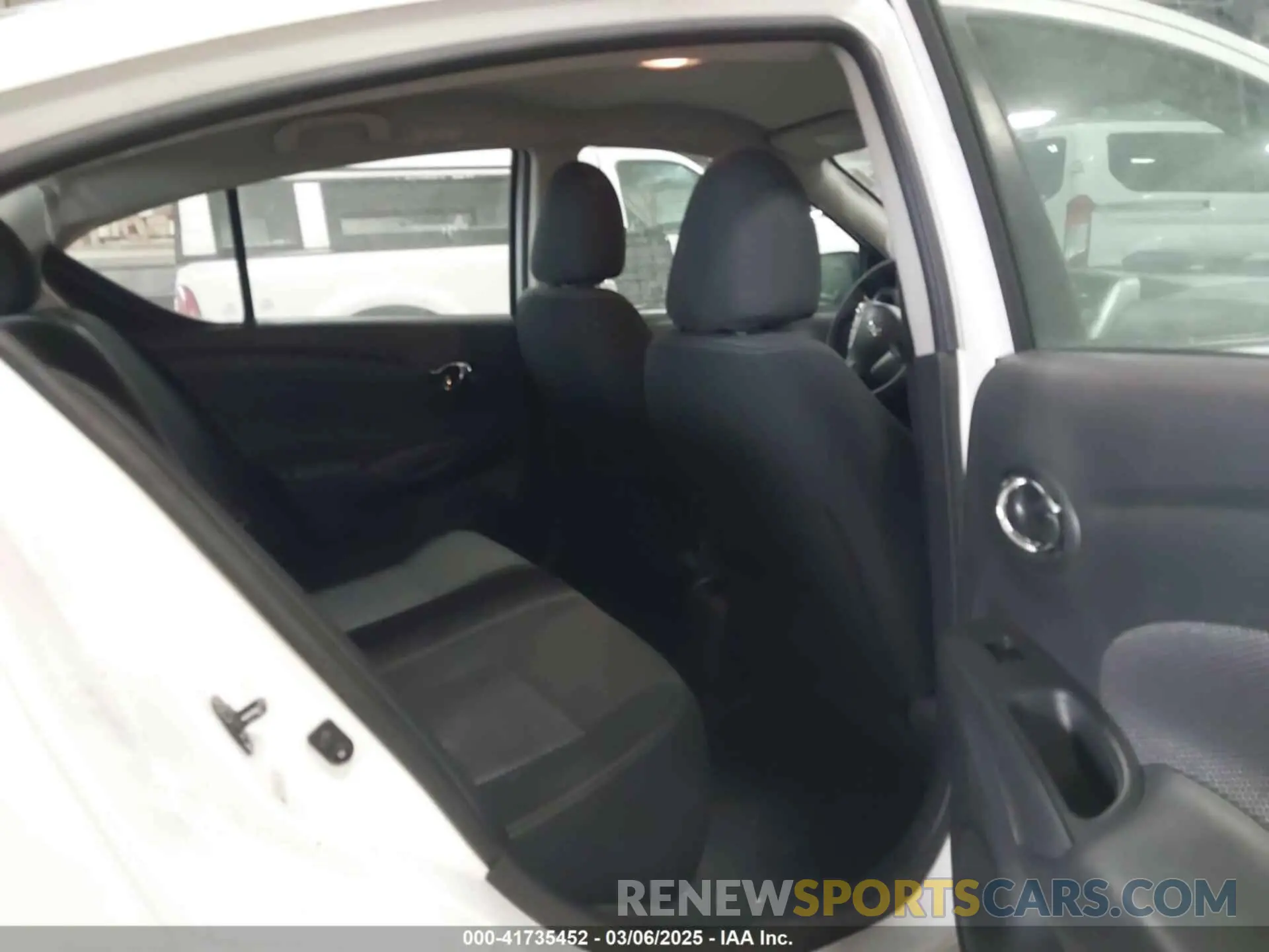 8 Photograph of a damaged car 3N1CN7AP2KL827865 NISSAN VERSA 2019