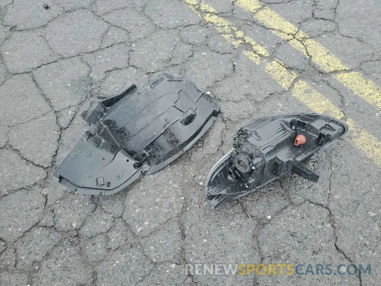 12 Photograph of a damaged car 3N1CN7AP2KL830541 NISSAN VERSA 2019