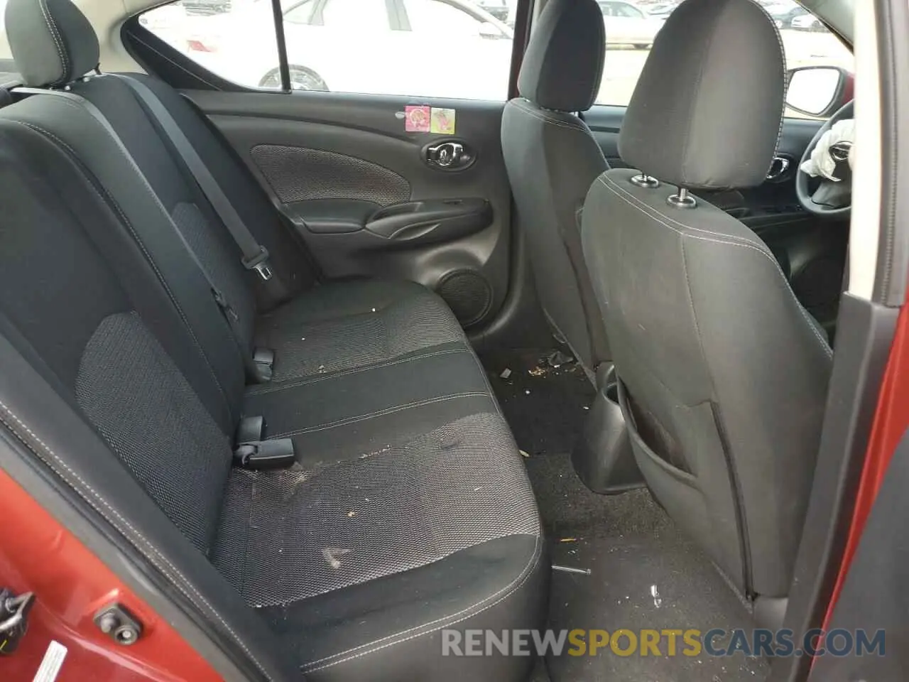 10 Photograph of a damaged car 3N1CN7AP2KL837862 NISSAN VERSA 2019
