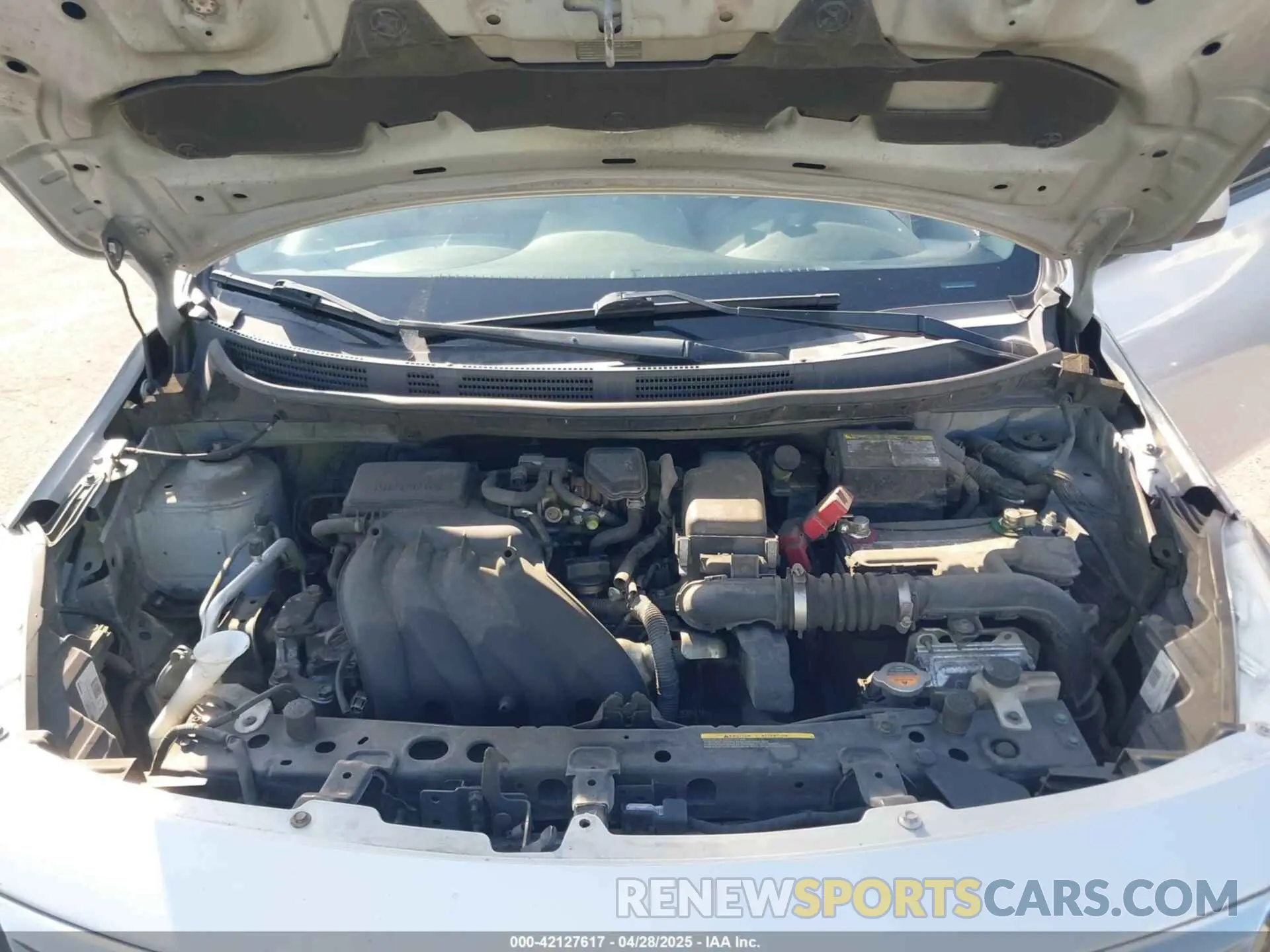 10 Photograph of a damaged car 3N1CN7AP2KL843581 NISSAN VERSA 2019