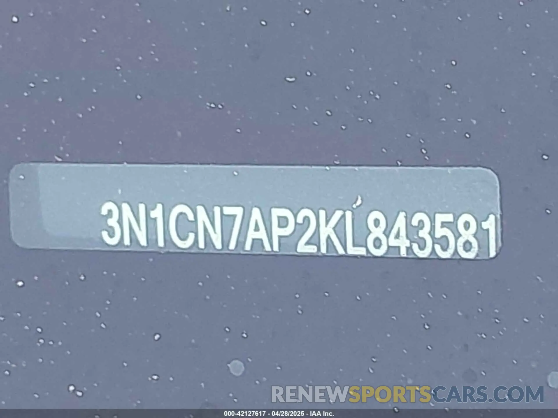9 Photograph of a damaged car 3N1CN7AP2KL843581 NISSAN VERSA 2019