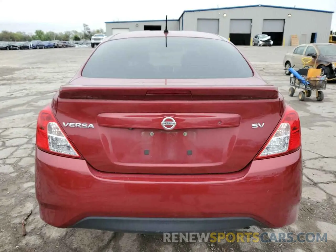 6 Фотография поврежденного автомобиля 3N1CN7AP2KL870943 NISSAN VERSA 2019