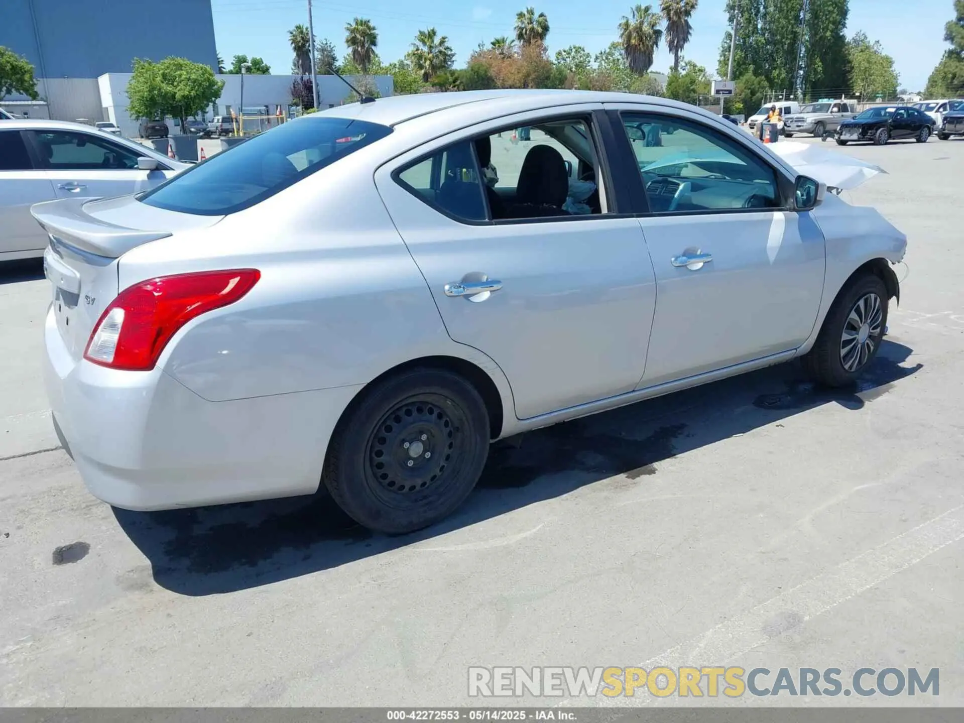 4 Photograph of a damaged car 3N1CN7AP2KL873700 NISSAN VERSA 2019