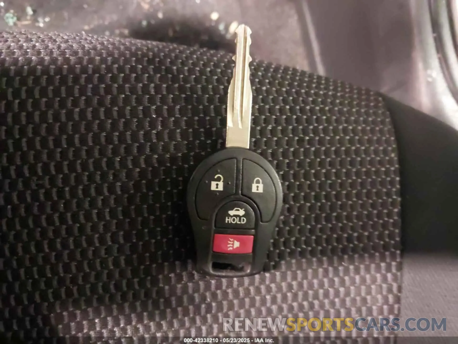 11 Photograph of a damaged car 3N1CN7AP2KL879111 NISSAN VERSA 2019