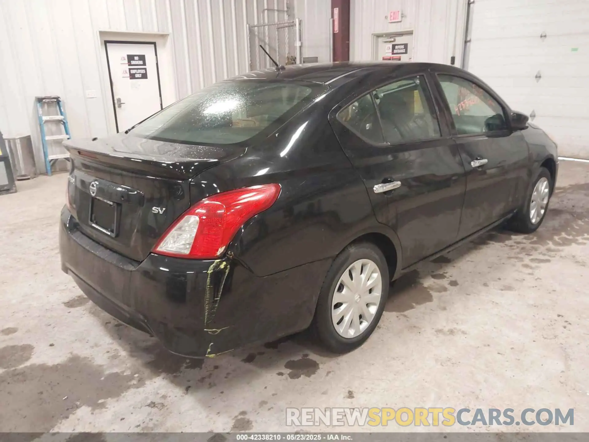 4 Photograph of a damaged car 3N1CN7AP2KL879111 NISSAN VERSA 2019