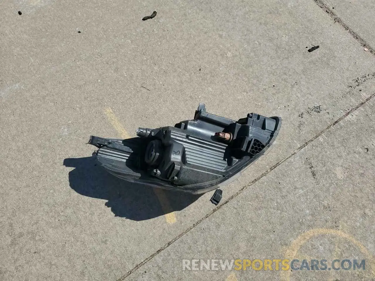 14 Photograph of a damaged car 3N1CN7AP3KL828894 NISSAN VERSA 2019
