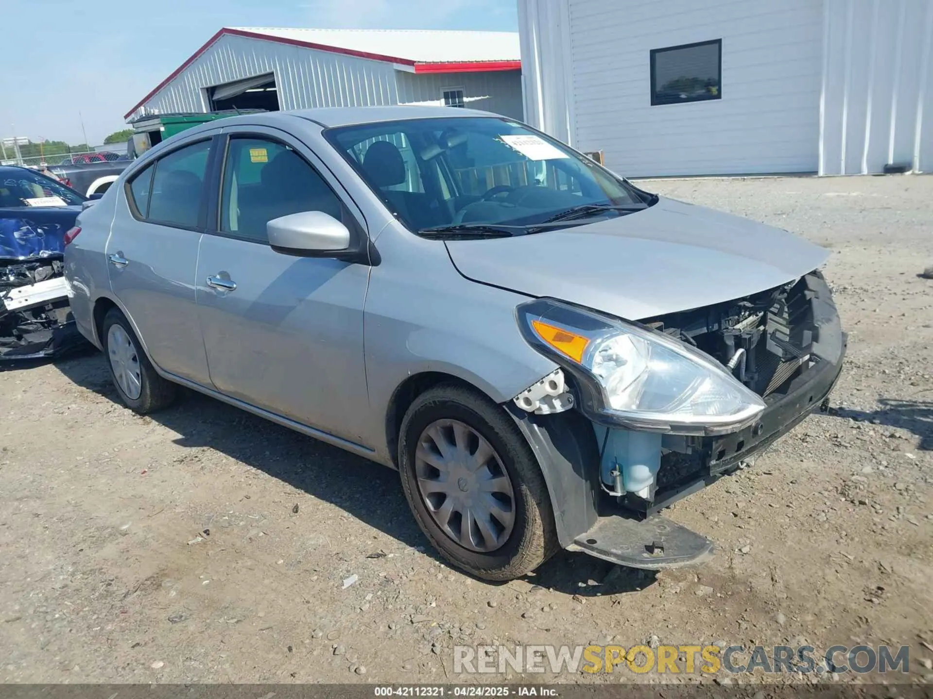 1 Фотография поврежденного автомобиля 3N1CN7AP3KL832766 NISSAN VERSA 2019