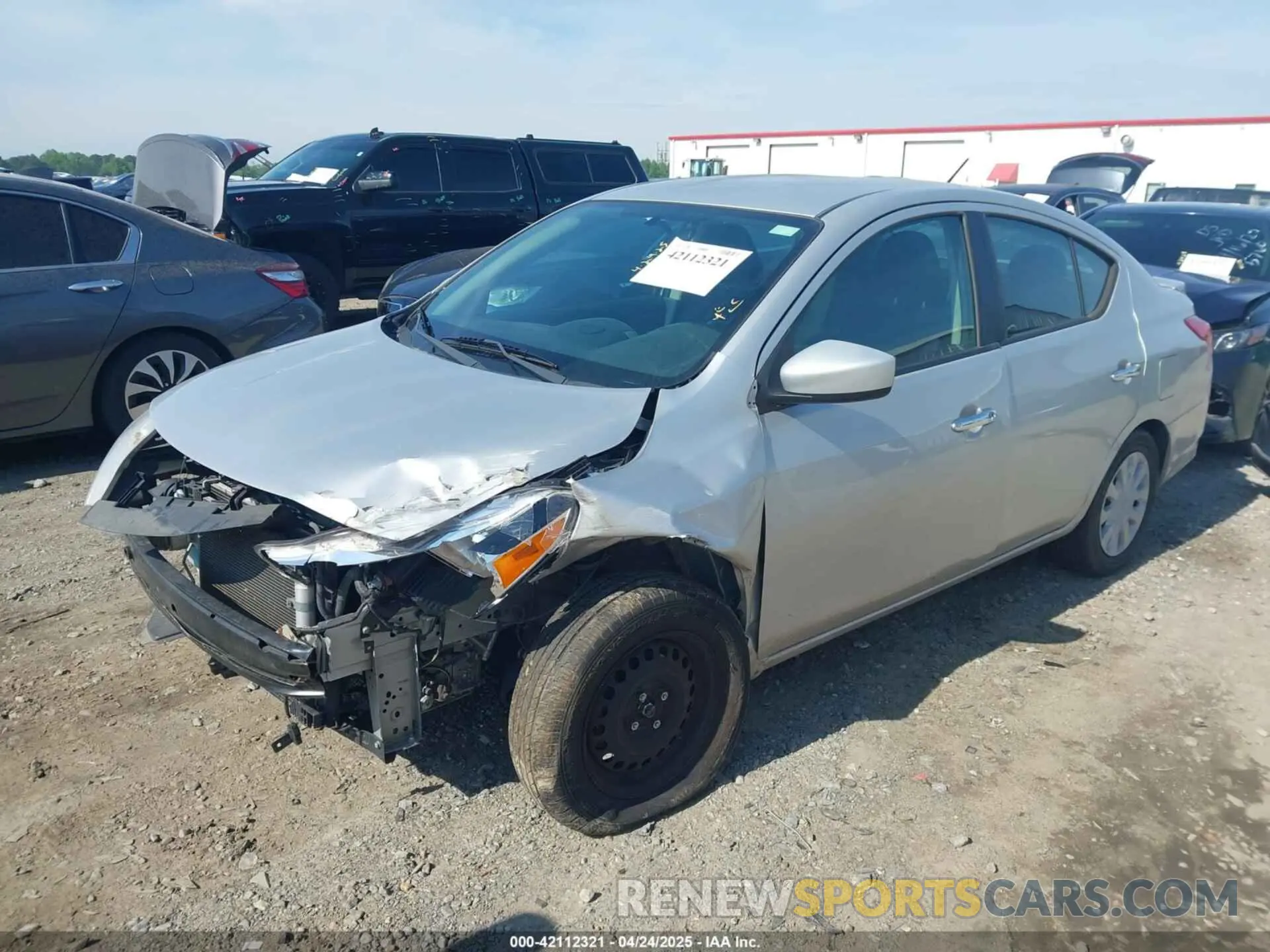 2 Фотография поврежденного автомобиля 3N1CN7AP3KL832766 NISSAN VERSA 2019