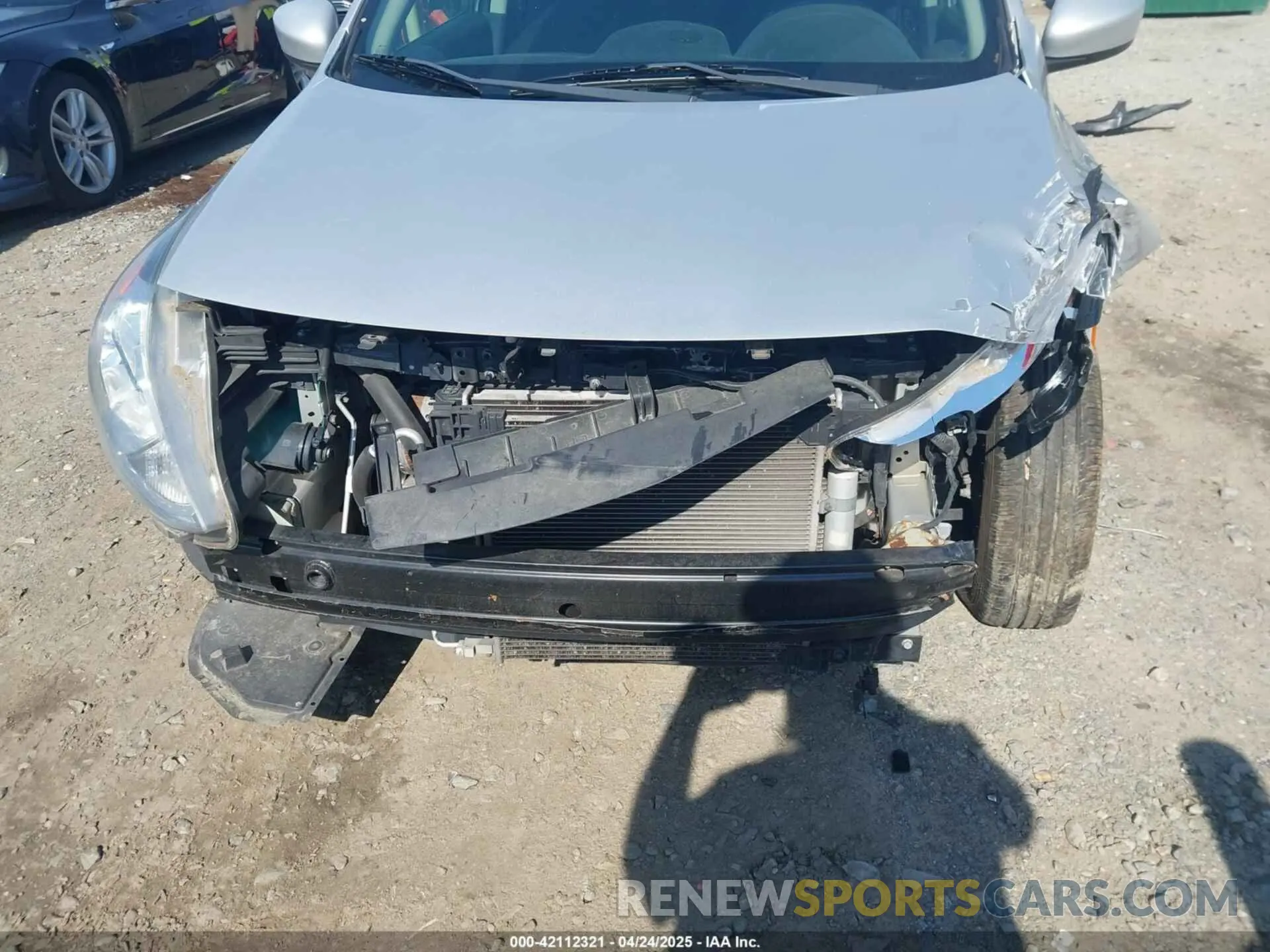 6 Фотография поврежденного автомобиля 3N1CN7AP3KL832766 NISSAN VERSA 2019