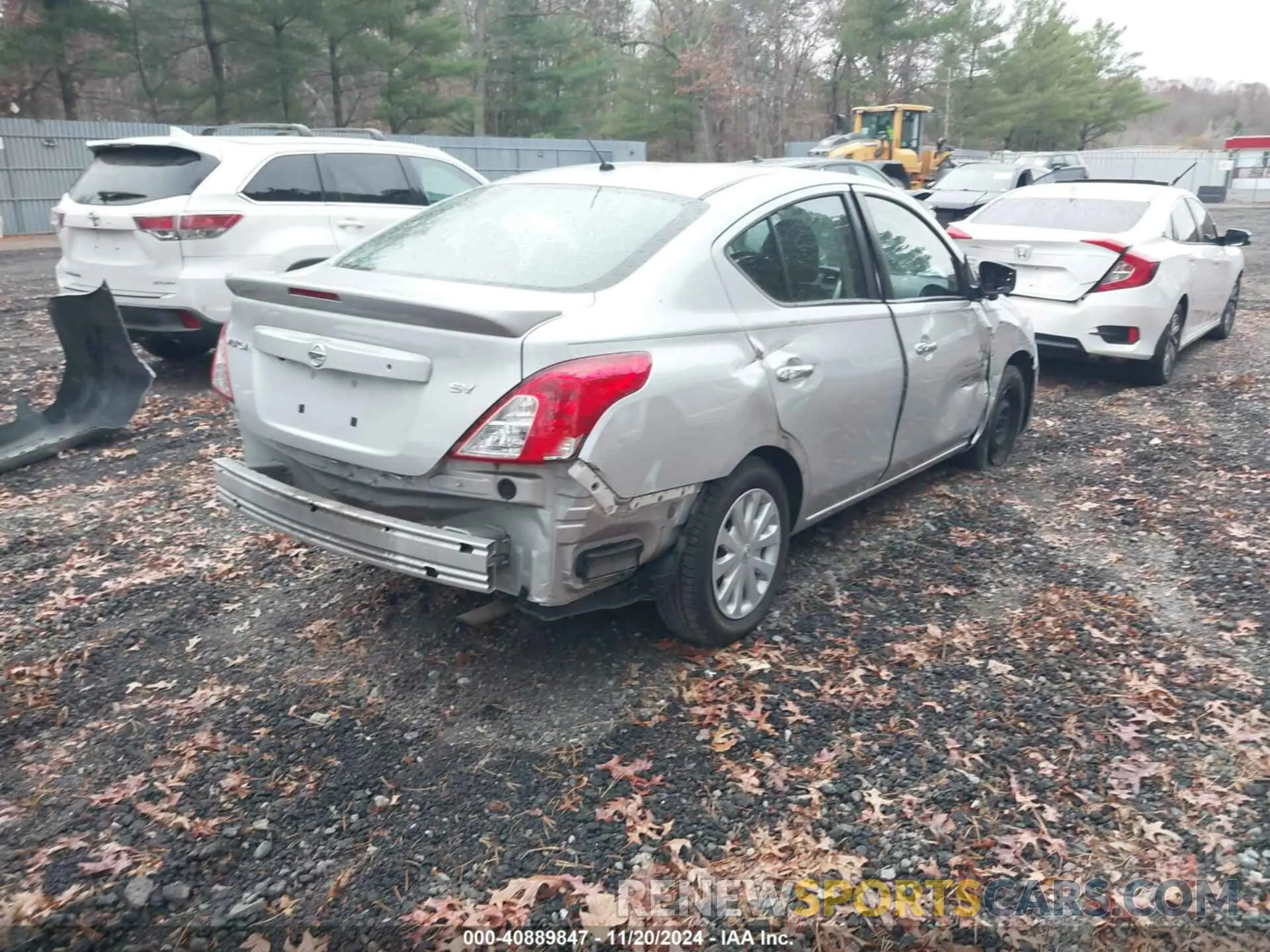 4 Фотография поврежденного автомобиля 3N1CN7AP3KL855237 NISSAN VERSA 2019