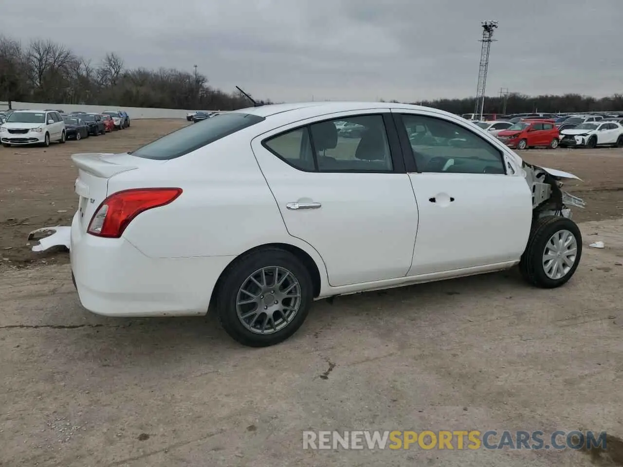 3 Фотография поврежденного автомобиля 3N1CN7AP3KL869302 NISSAN VERSA 2019