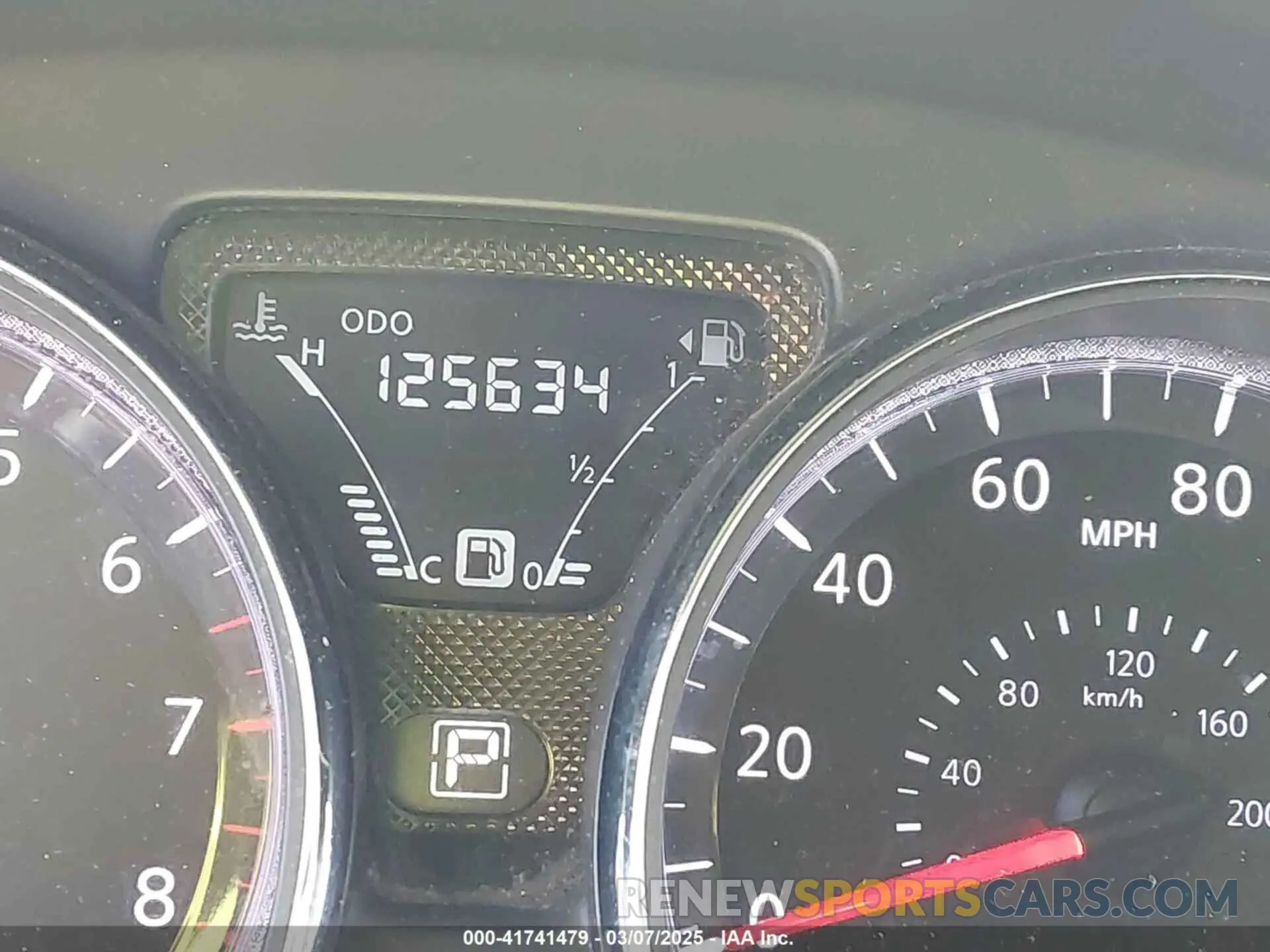 15 Photograph of a damaged car 3N1CN7AP3KL878470 NISSAN VERSA 2019