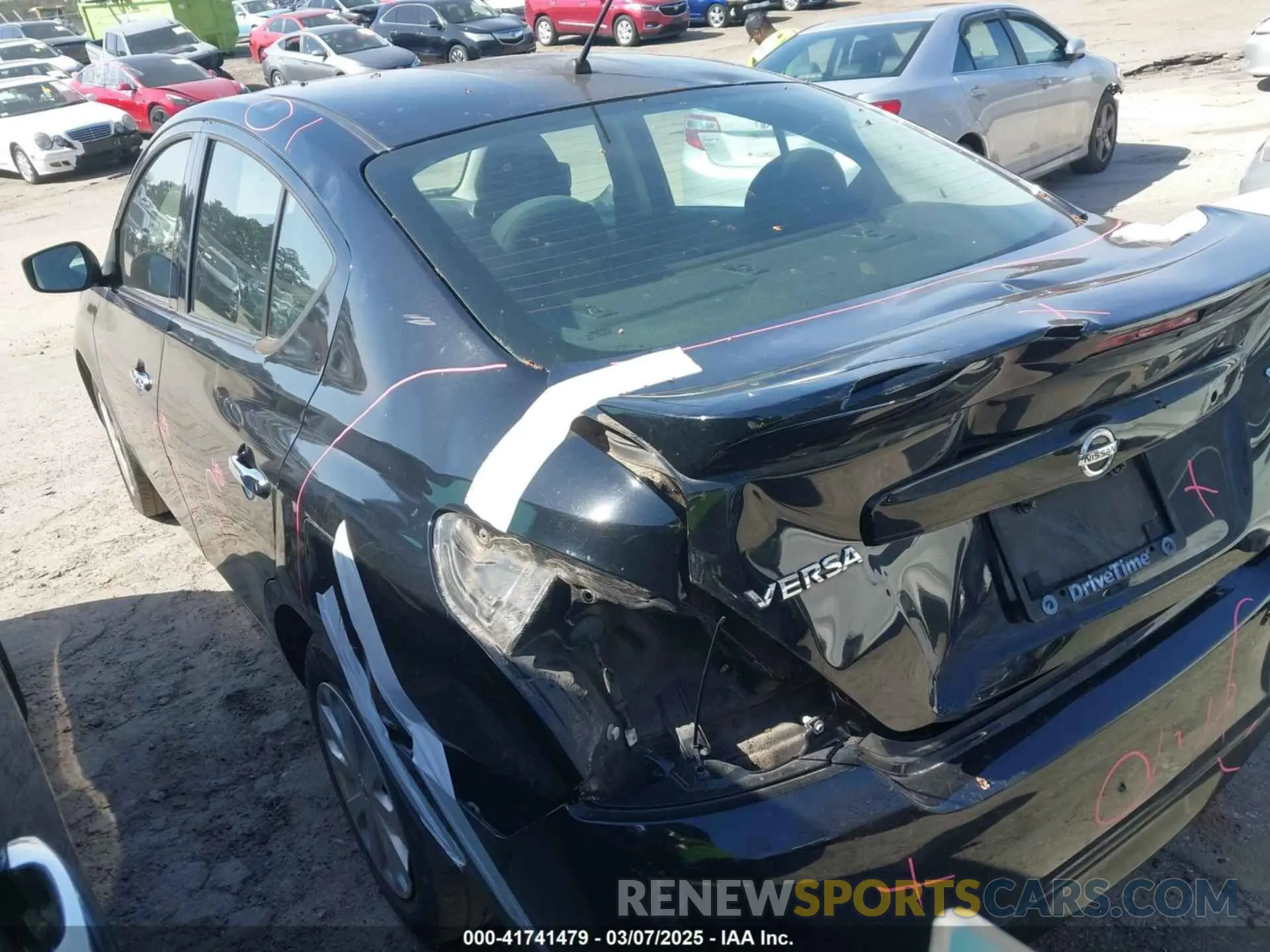 3 Photograph of a damaged car 3N1CN7AP3KL878470 NISSAN VERSA 2019