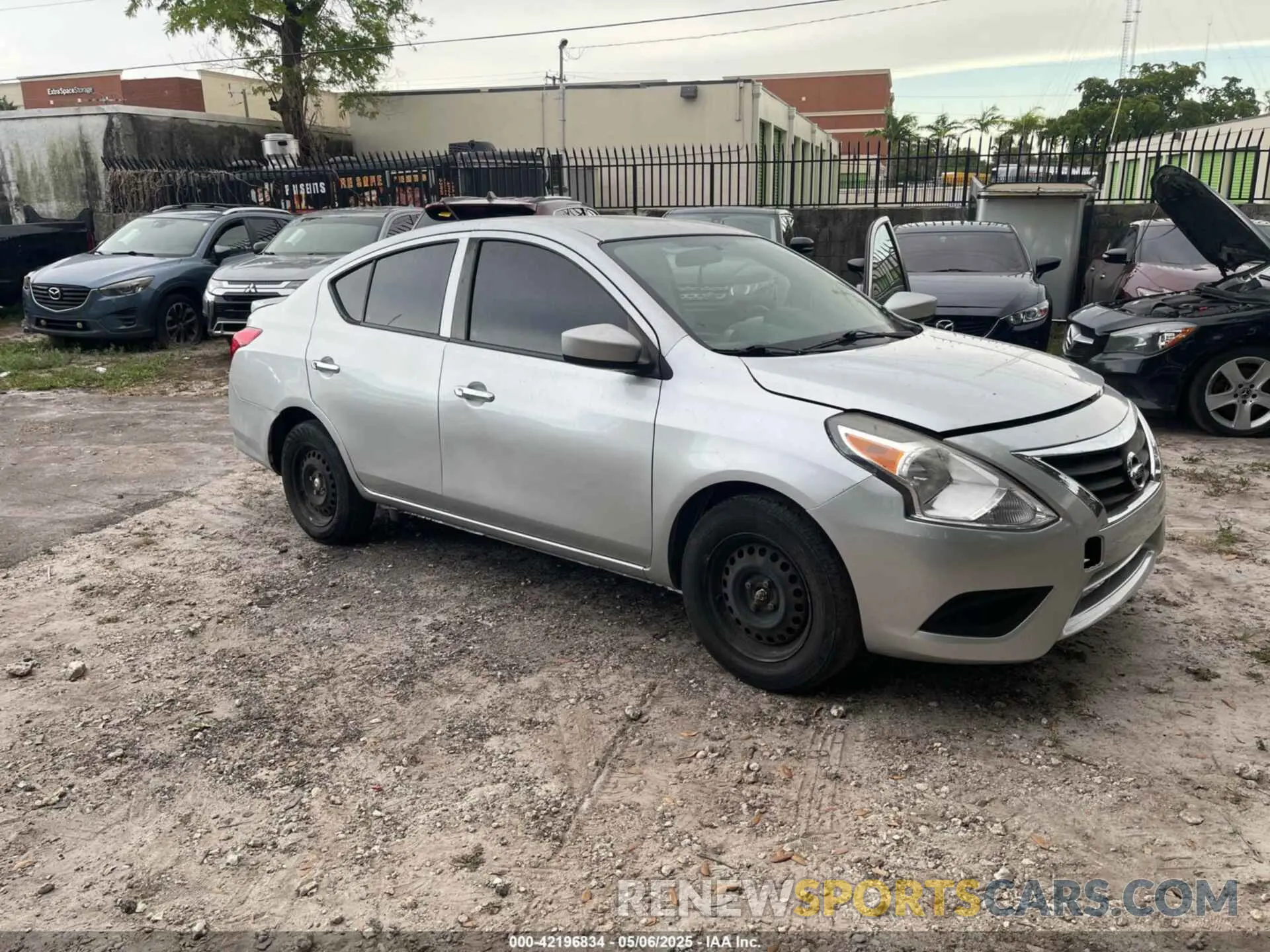 1 Photograph of a damaged car 3N1CN7AP4KL804958 NISSAN VERSA 2019