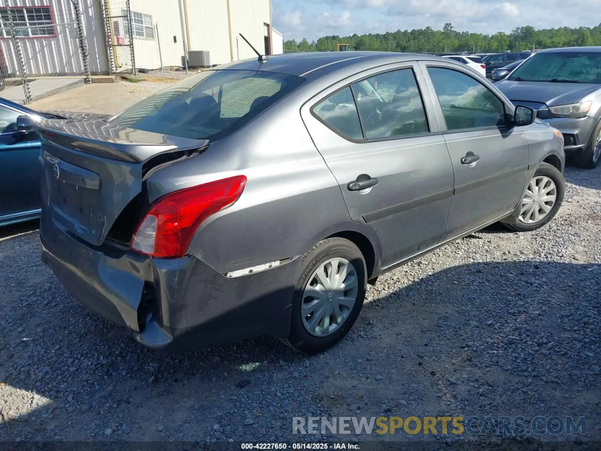 4 Photograph of a damaged car 3N1CN7AP4KL814051 NISSAN VERSA 2019