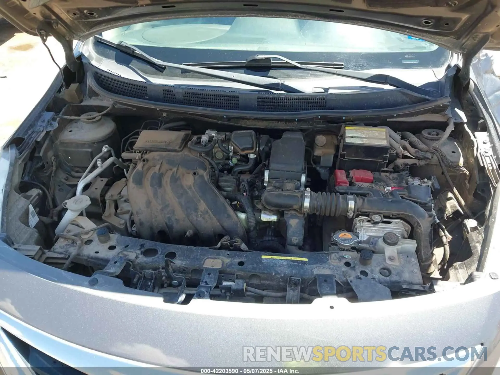 10 Photograph of a damaged car 3N1CN7AP4KL817841 NISSAN VERSA 2019