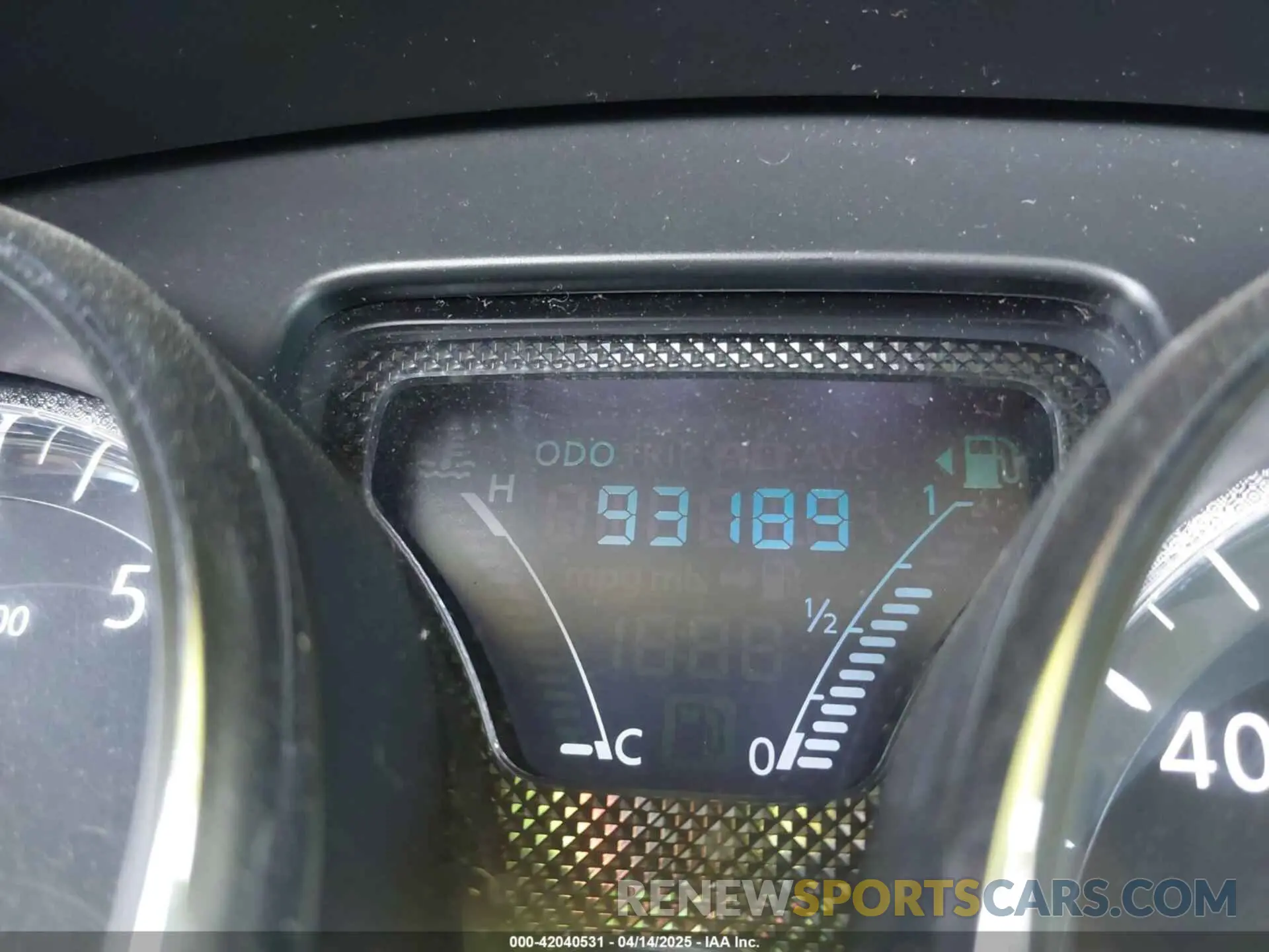 16 Фотография поврежденного автомобиля 3N1CN7AP4KL842013 NISSAN VERSA 2019