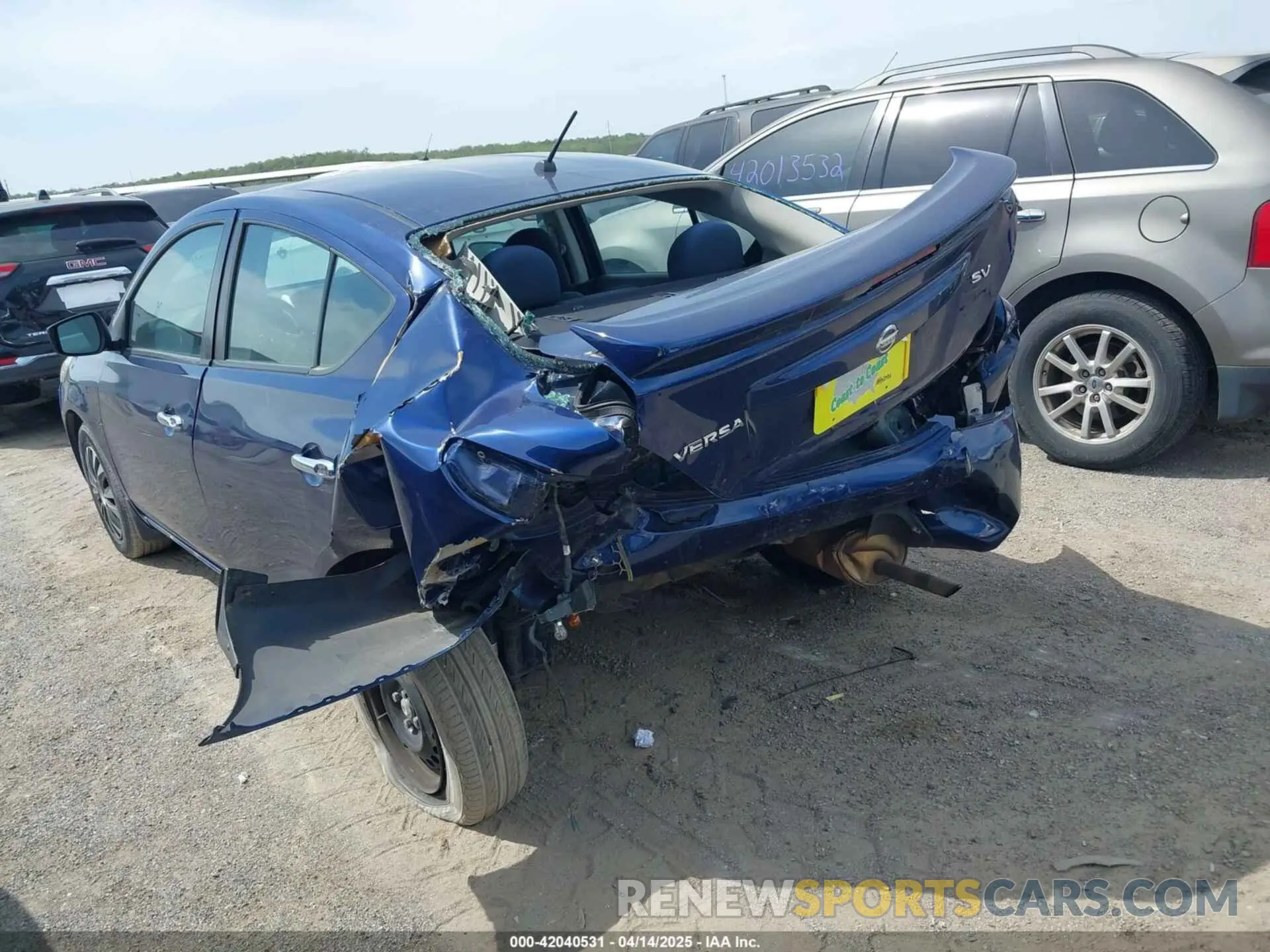 22 Фотография поврежденного автомобиля 3N1CN7AP4KL842013 NISSAN VERSA 2019