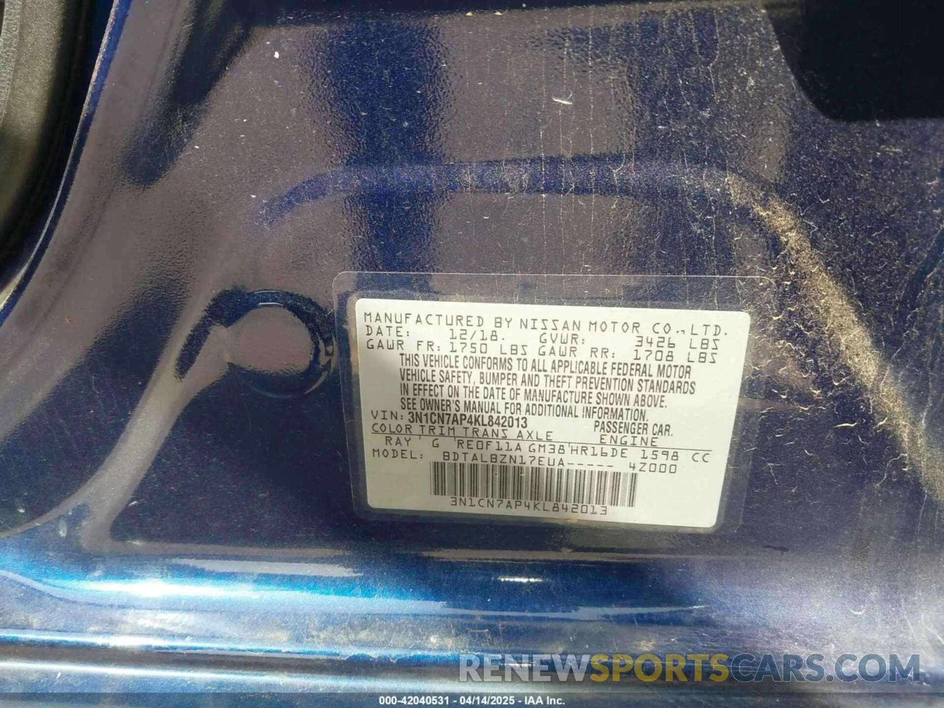9 Фотография поврежденного автомобиля 3N1CN7AP4KL842013 NISSAN VERSA 2019