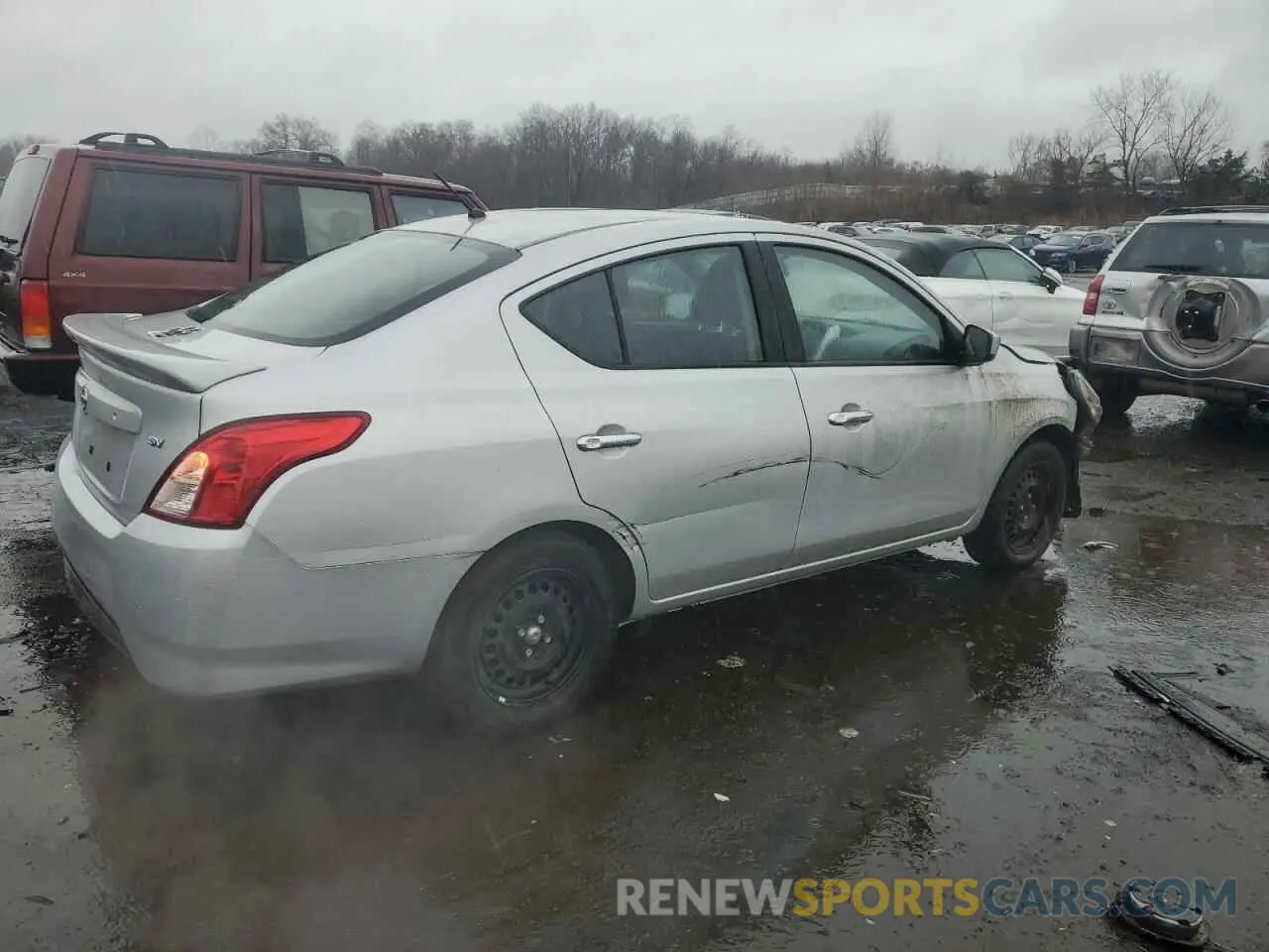 3 Фотография поврежденного автомобиля 3N1CN7AP4KL845428 NISSAN VERSA 2019