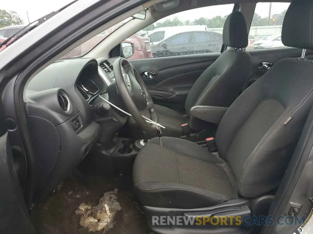 7 Photograph of a damaged car 3N1CN7AP4KL847566 NISSAN VERSA 2019