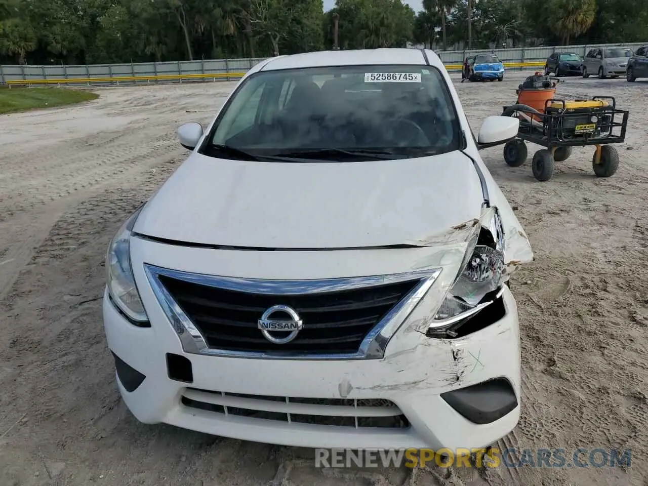 5 Photograph of a damaged car 3N1CN7AP4KL850953 NISSAN VERSA 2019