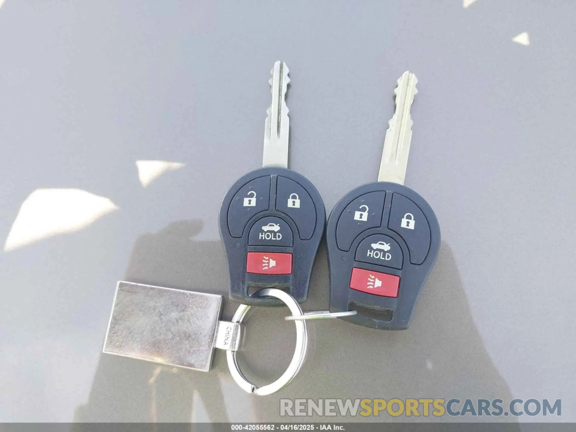 11 Фотография поврежденного автомобиля 3N1CN7AP4KL858339 NISSAN VERSA 2019