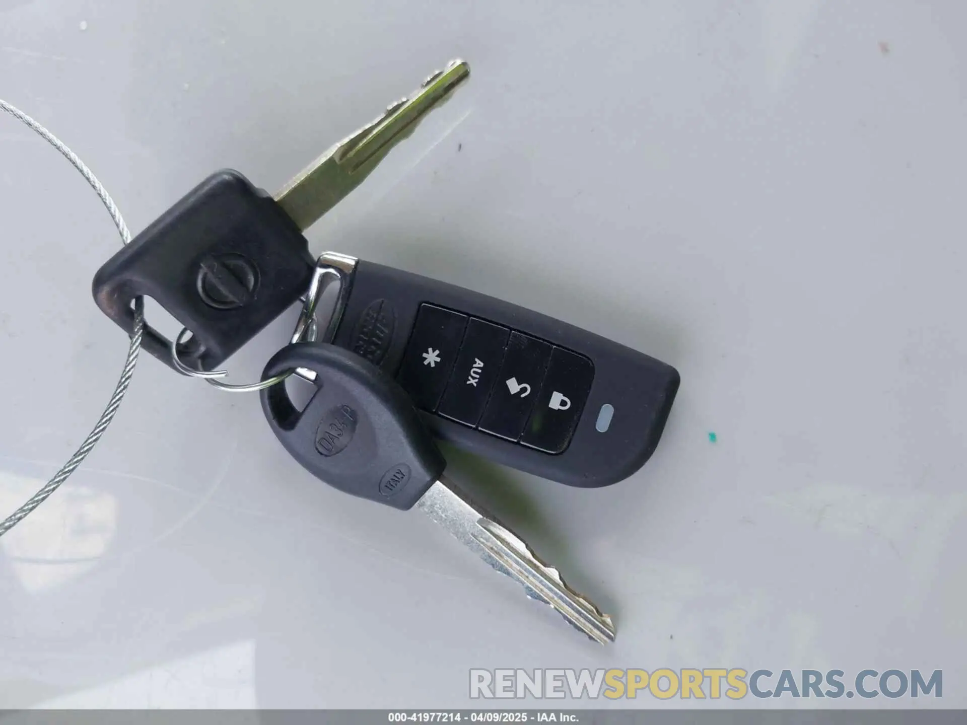 11 Photograph of a damaged car 3N1CN7AP5KL827228 NISSAN VERSA 2019