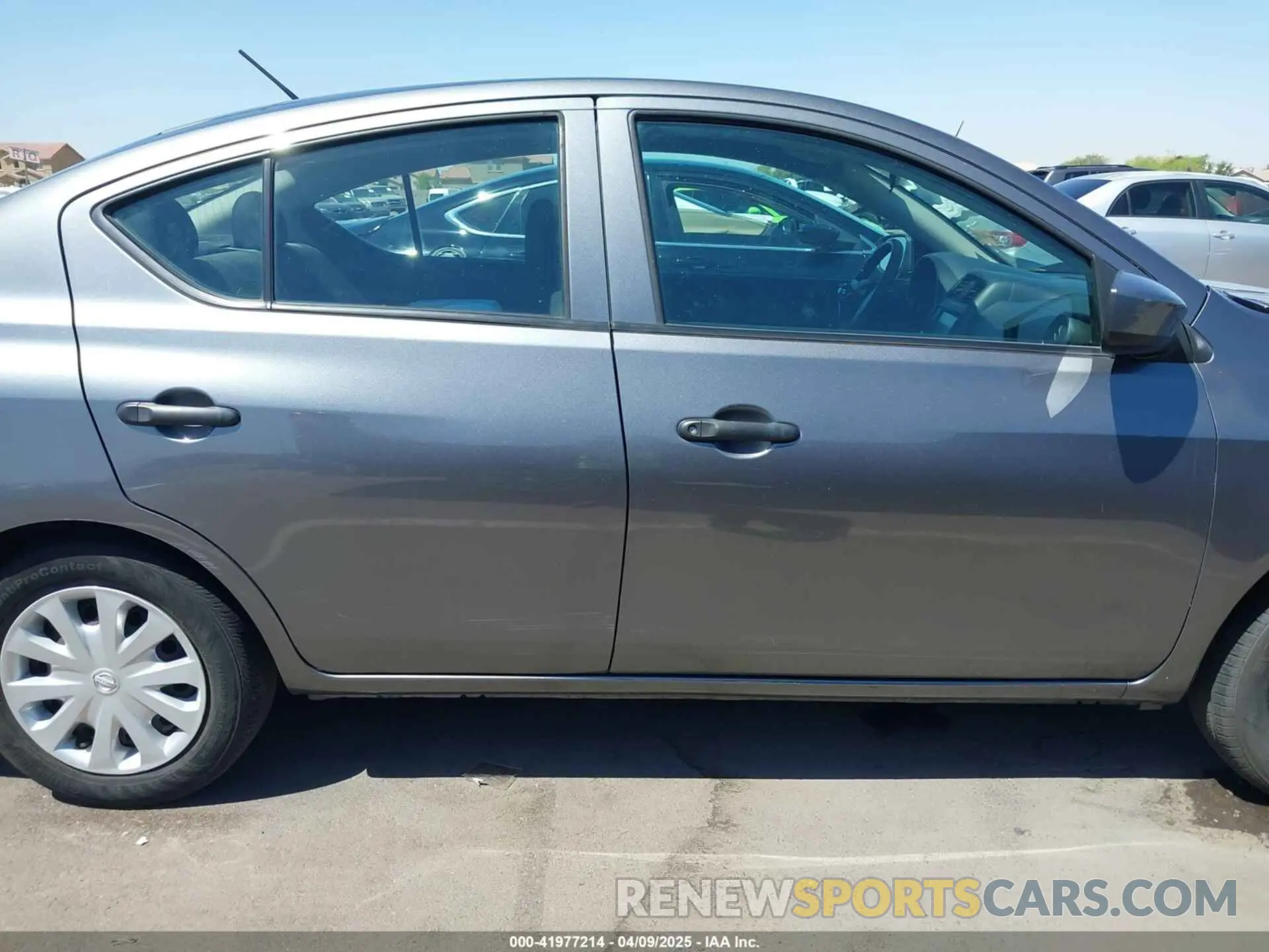 13 Photograph of a damaged car 3N1CN7AP5KL827228 NISSAN VERSA 2019