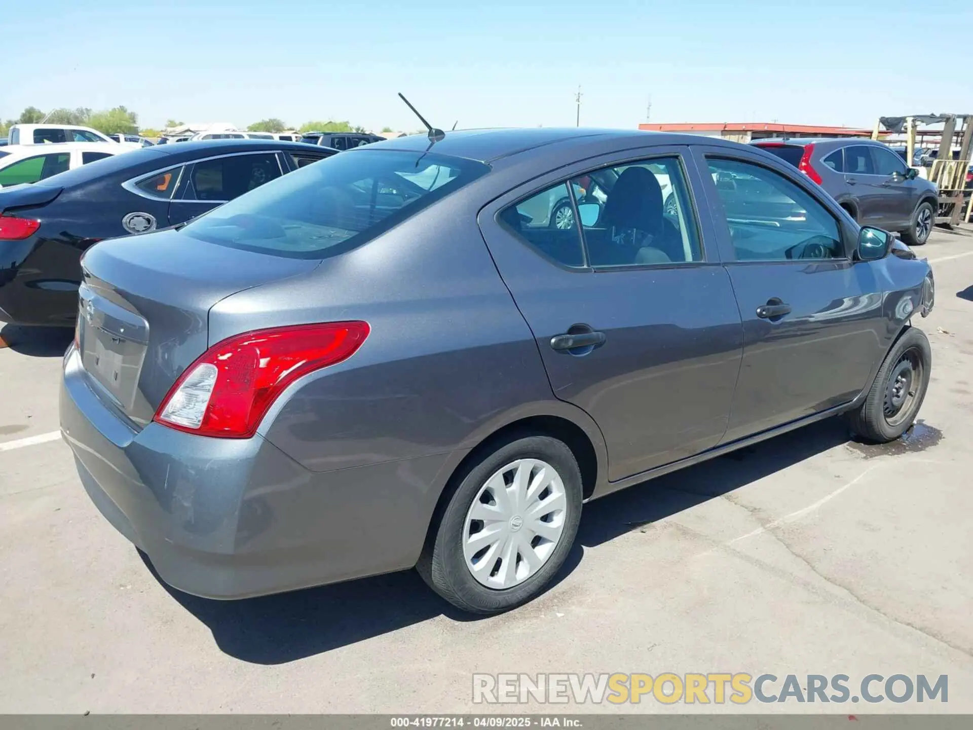 4 Photograph of a damaged car 3N1CN7AP5KL827228 NISSAN VERSA 2019
