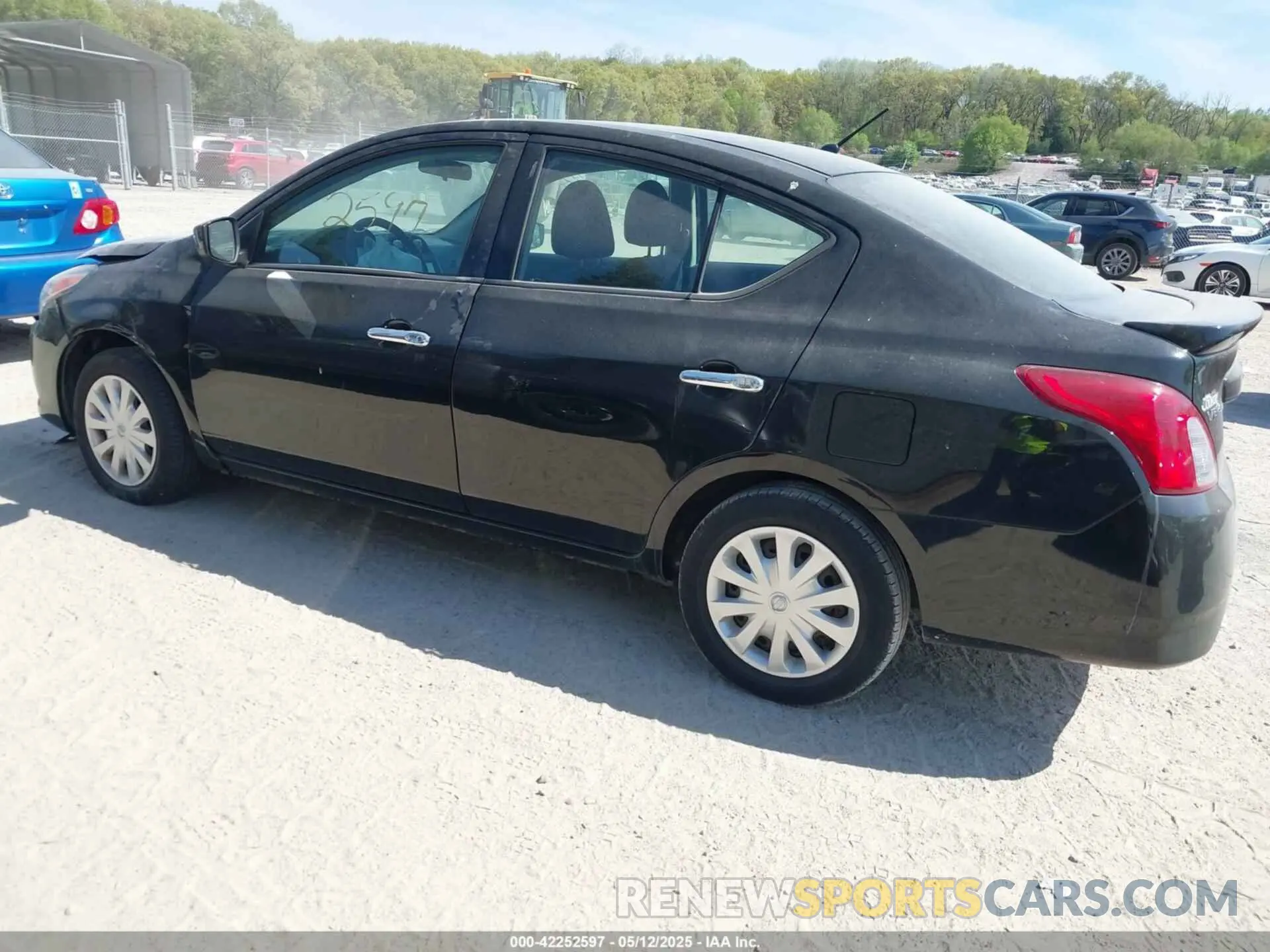 3 Photograph of a damaged car 3N1CN7AP5KL849312 NISSAN VERSA 2019