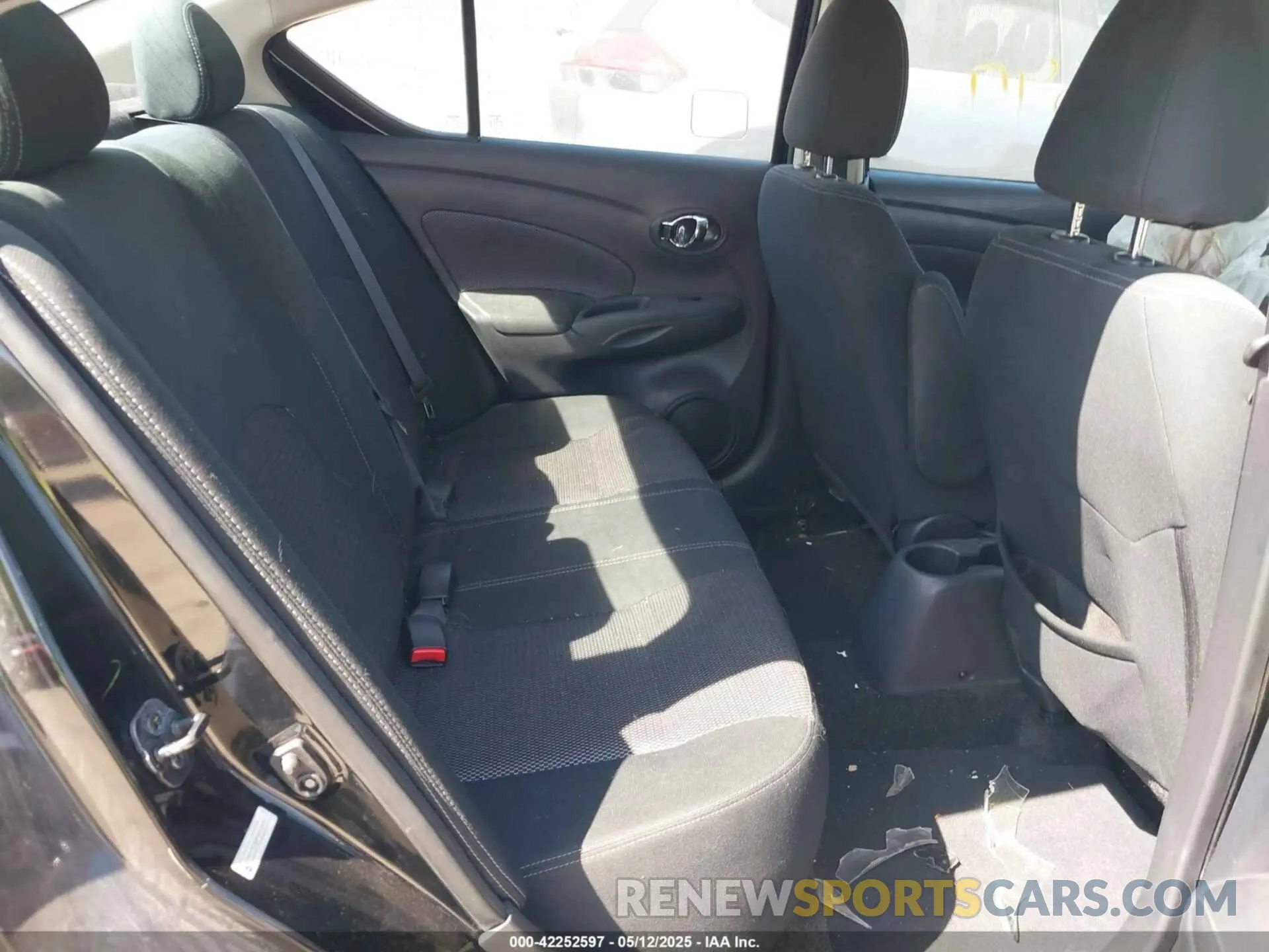 8 Photograph of a damaged car 3N1CN7AP5KL849312 NISSAN VERSA 2019