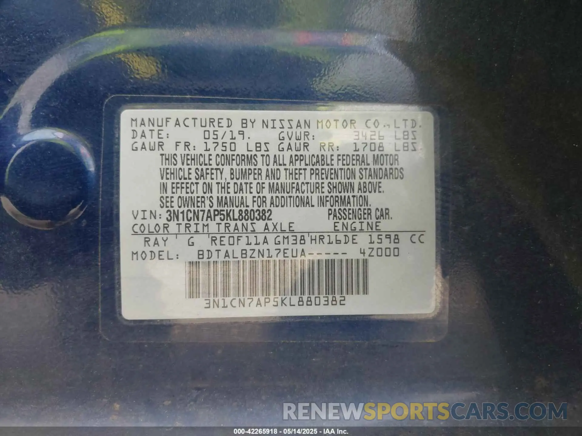 9 Photograph of a damaged car 3N1CN7AP5KL880382 NISSAN VERSA 2019