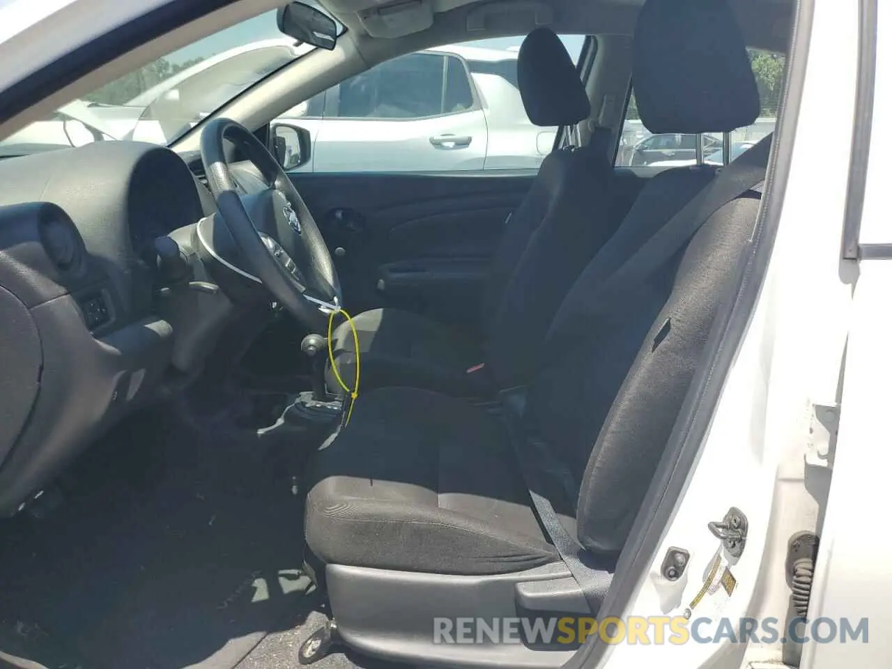 7 Фотография поврежденного автомобиля 3N1CN7AP6KL829764 NISSAN VERSA 2019