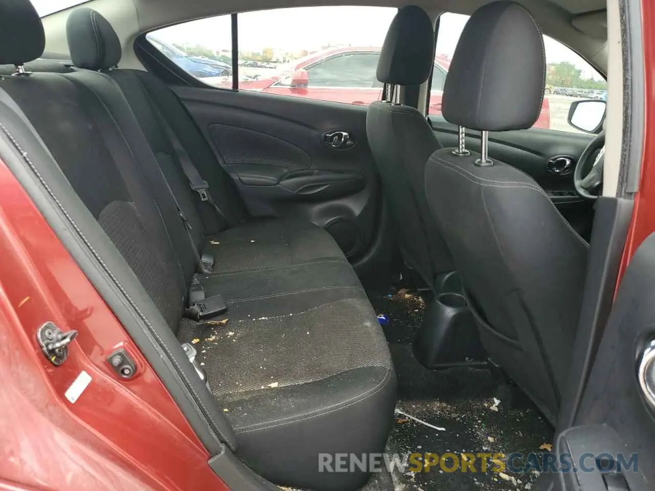 10 Фотография поврежденного автомобиля 3N1CN7AP6KL851246 NISSAN VERSA 2019