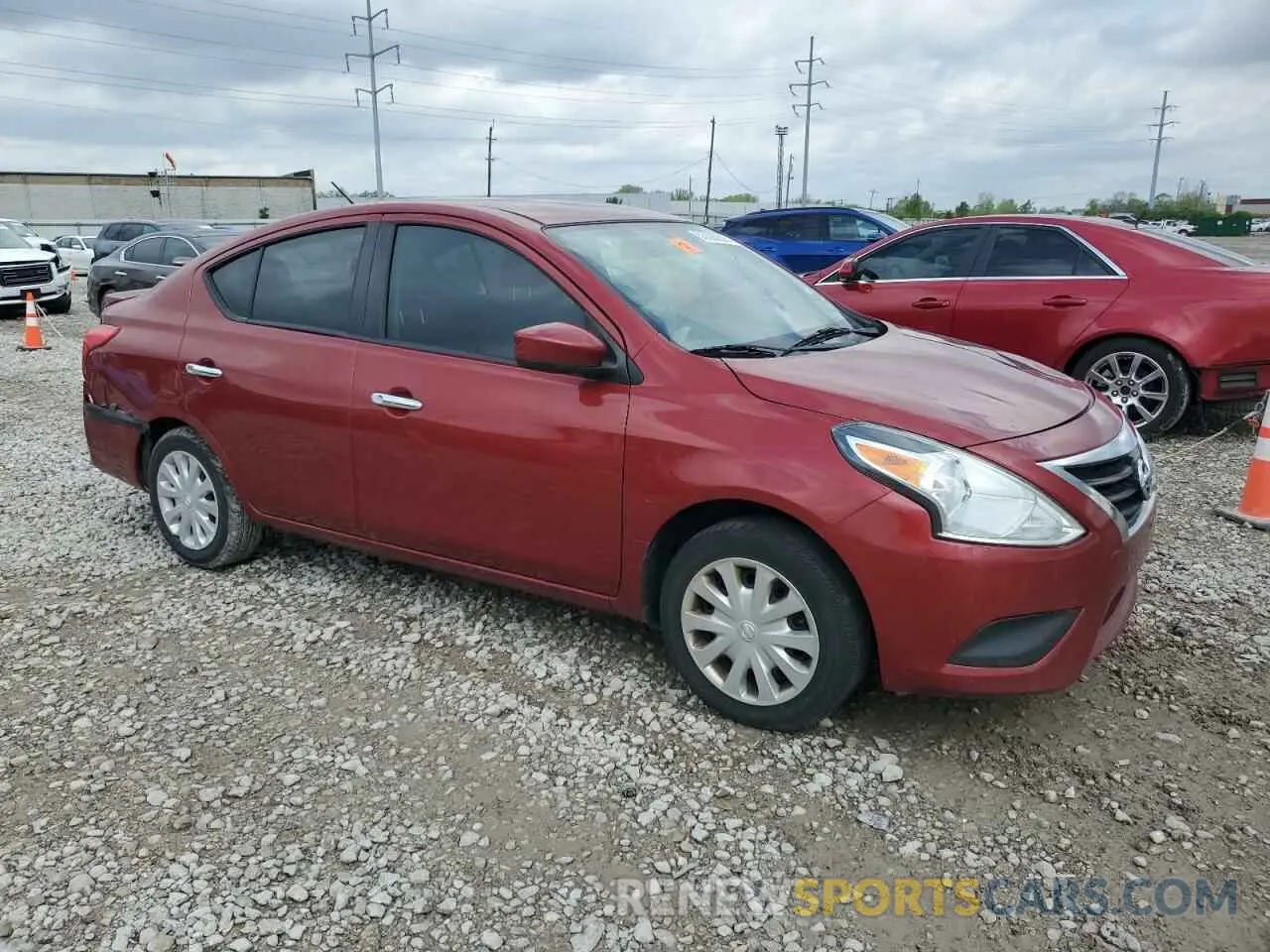 4 Фотография поврежденного автомобиля 3N1CN7AP6KL851246 NISSAN VERSA 2019