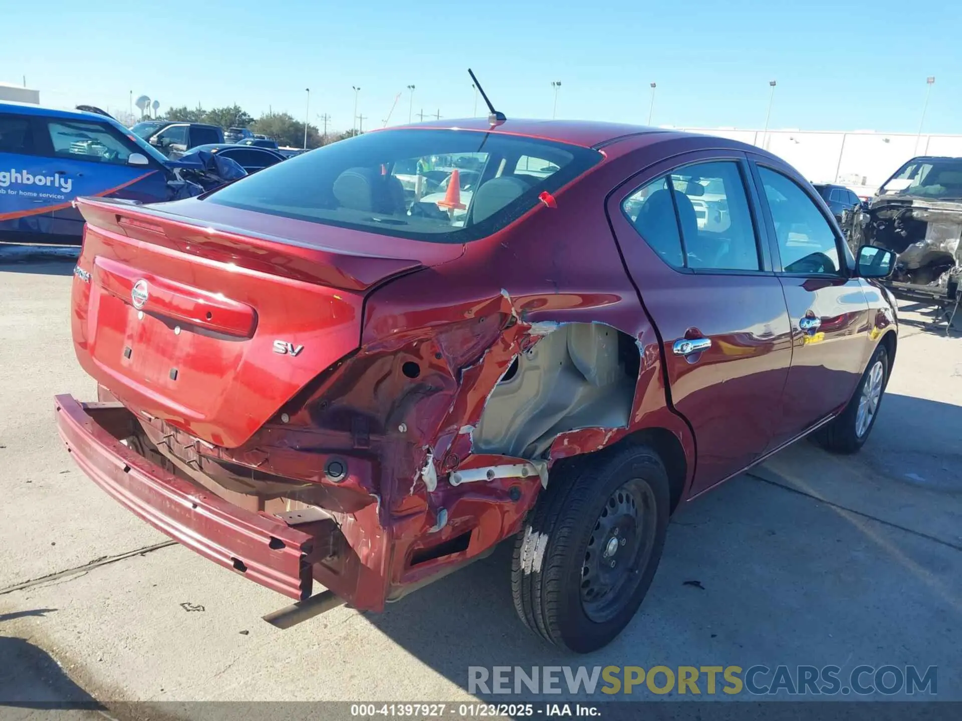 4 Фотография поврежденного автомобиля 3N1CN7AP6KL861338 NISSAN VERSA 2019