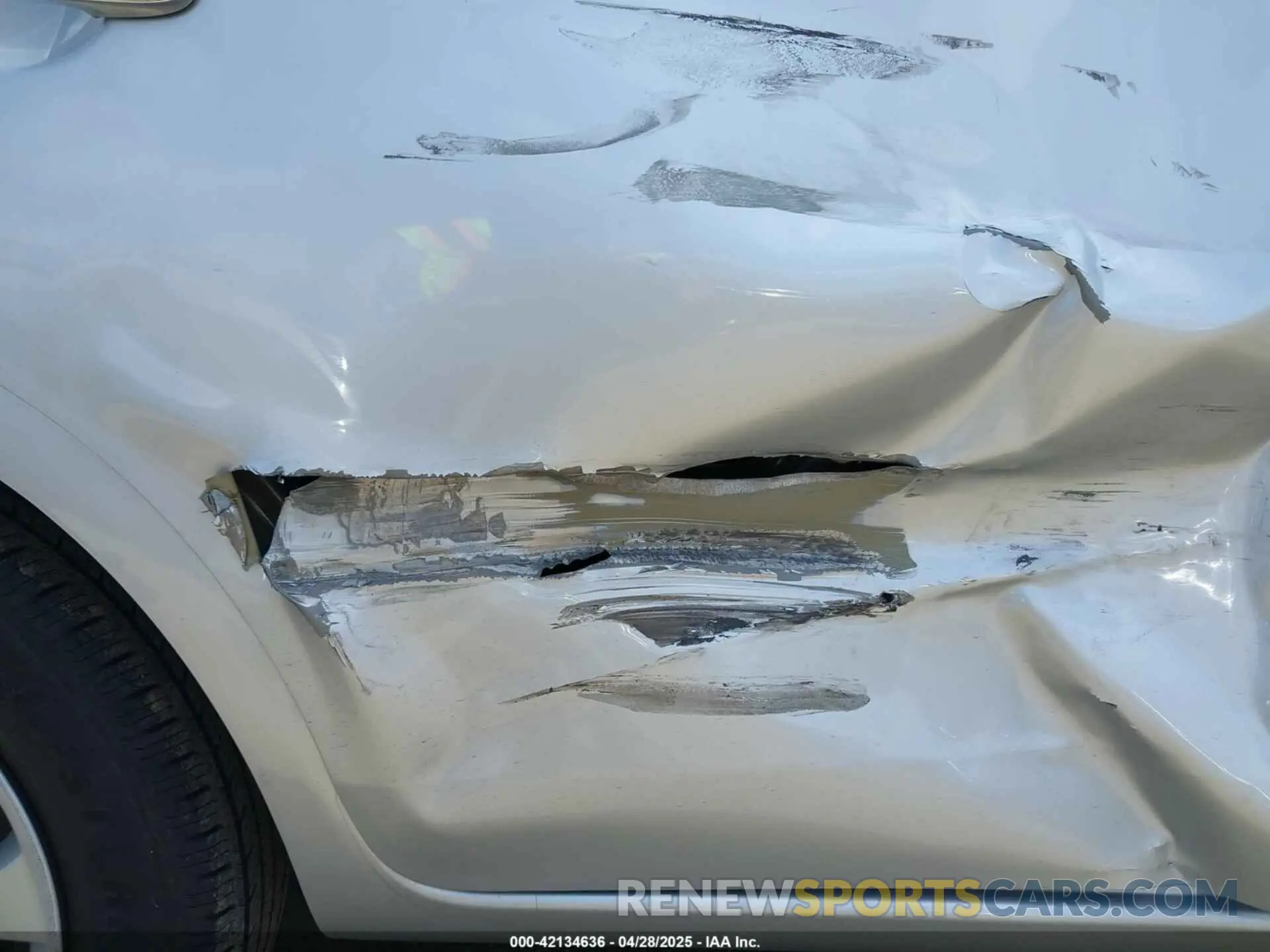 14 Фотография поврежденного автомобиля 3N1CN7AP7KL804002 NISSAN VERSA 2019