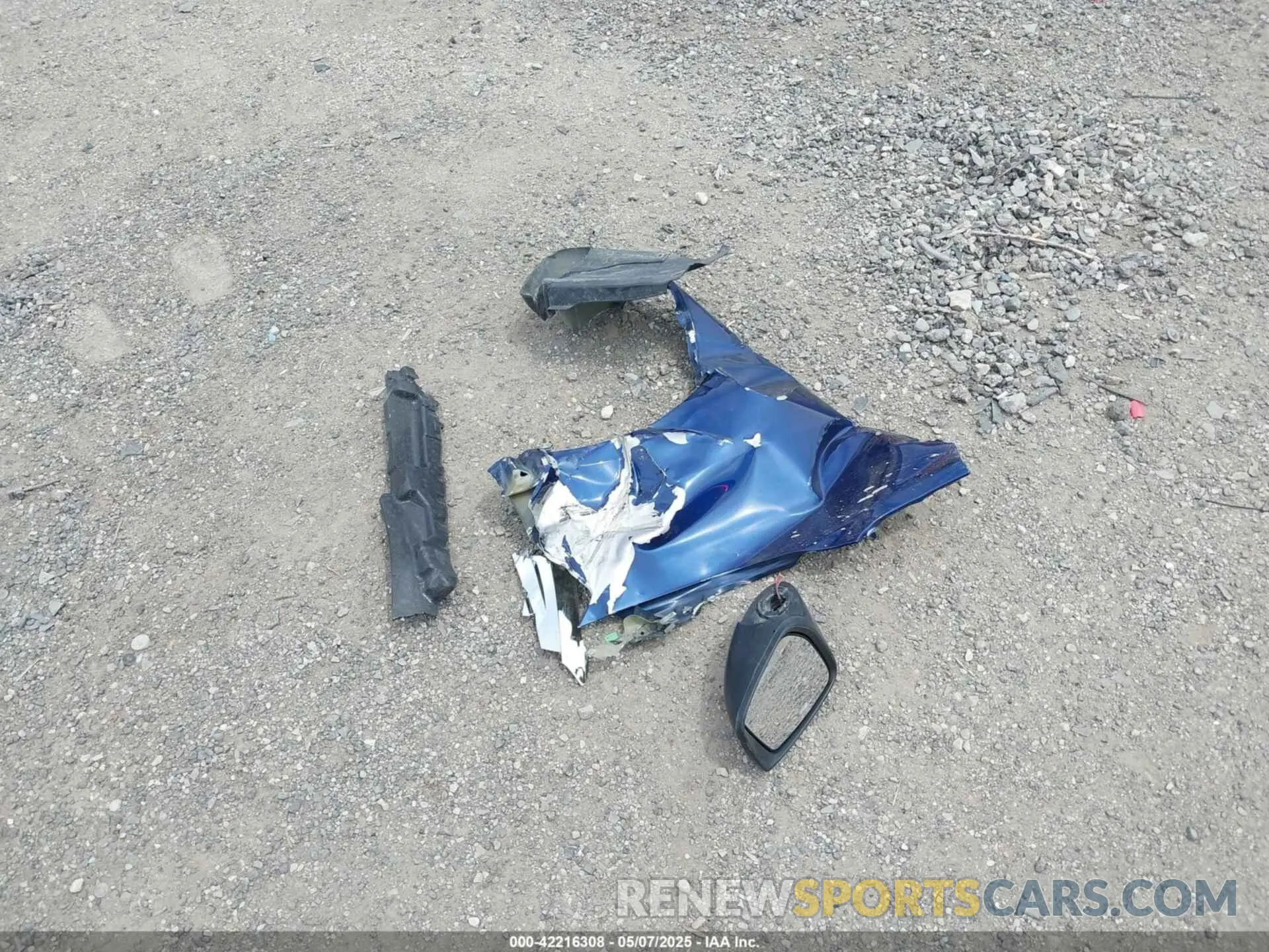 12 Photograph of a damaged car 3N1CN7AP7KL809443 NISSAN VERSA 2019