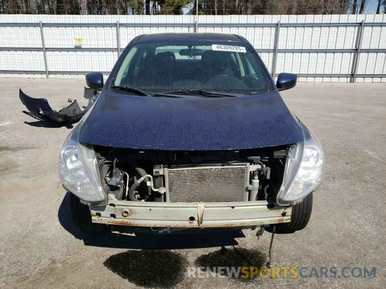 5 Photograph of a damaged car 3N1CN7AP7KL826128 NISSAN VERSA 2019