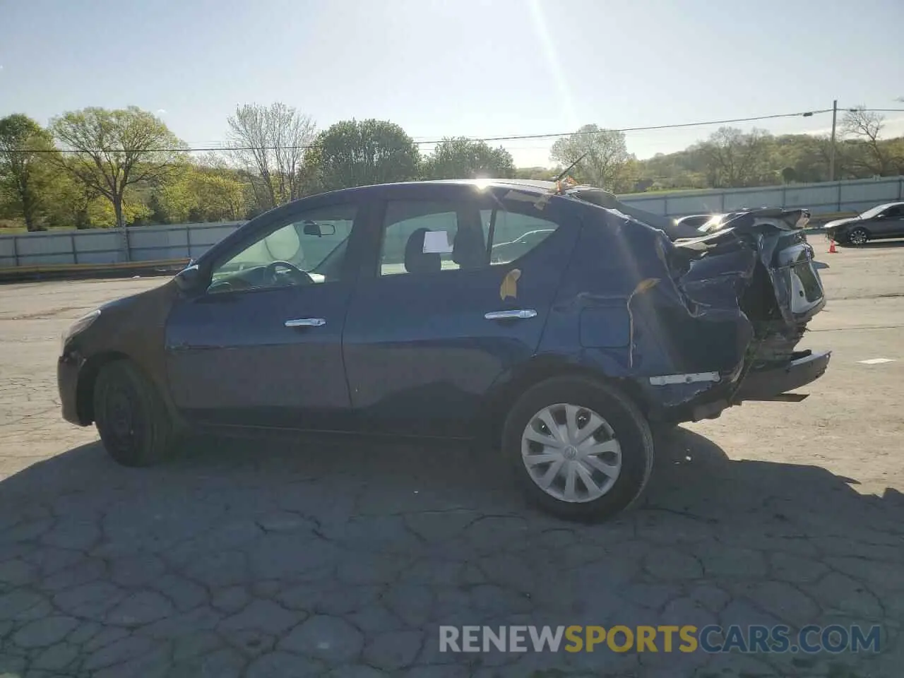 2 Фотография поврежденного автомобиля 3N1CN7AP7KL843835 NISSAN VERSA 2019