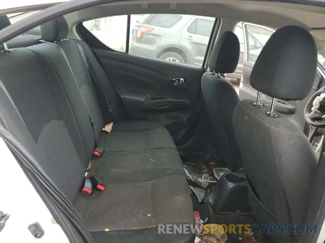 10 Фотография поврежденного автомобиля 3N1CN7AP7KL852681 NISSAN VERSA 2019