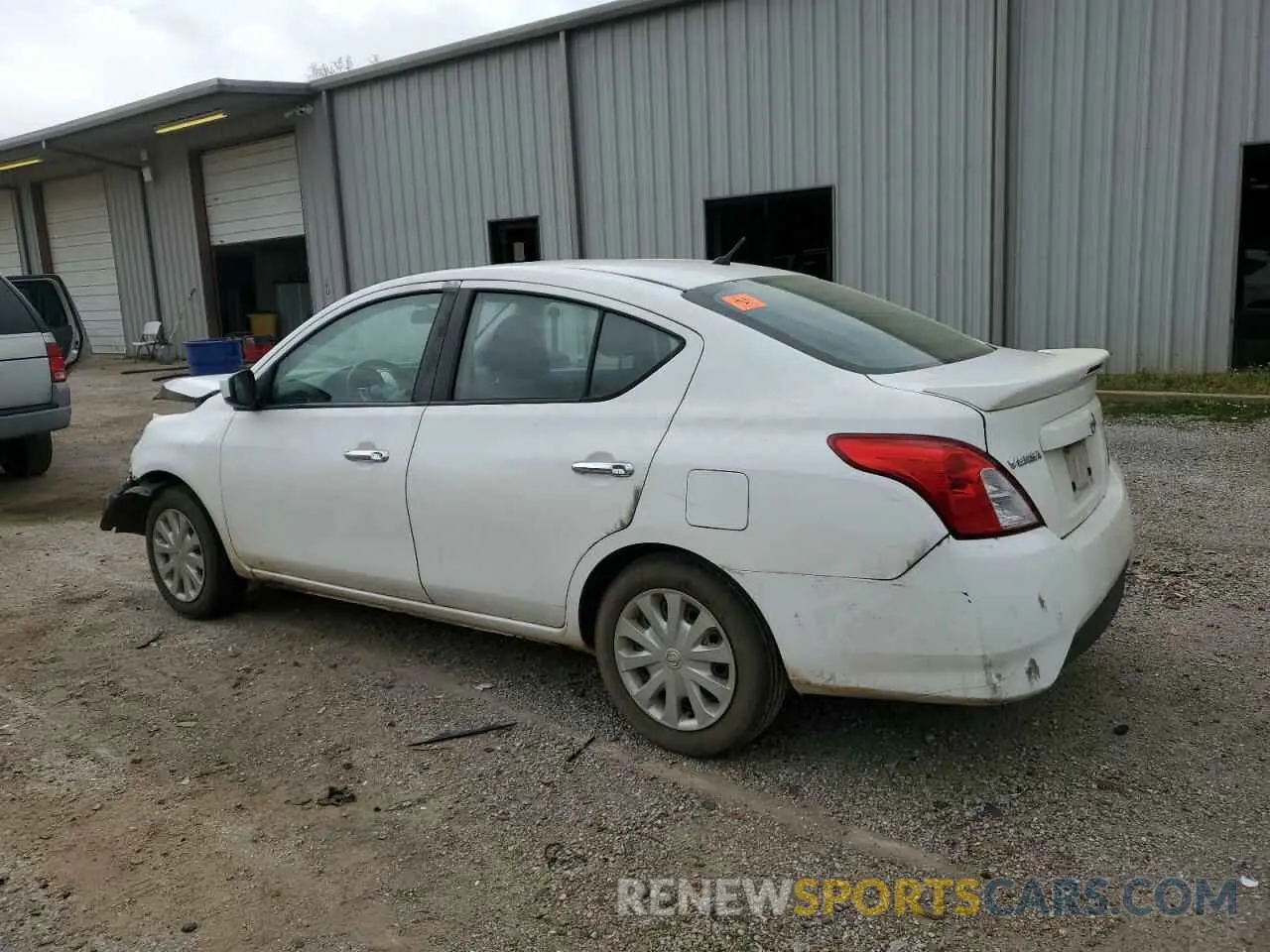 2 Фотография поврежденного автомобиля 3N1CN7AP7KL852681 NISSAN VERSA 2019