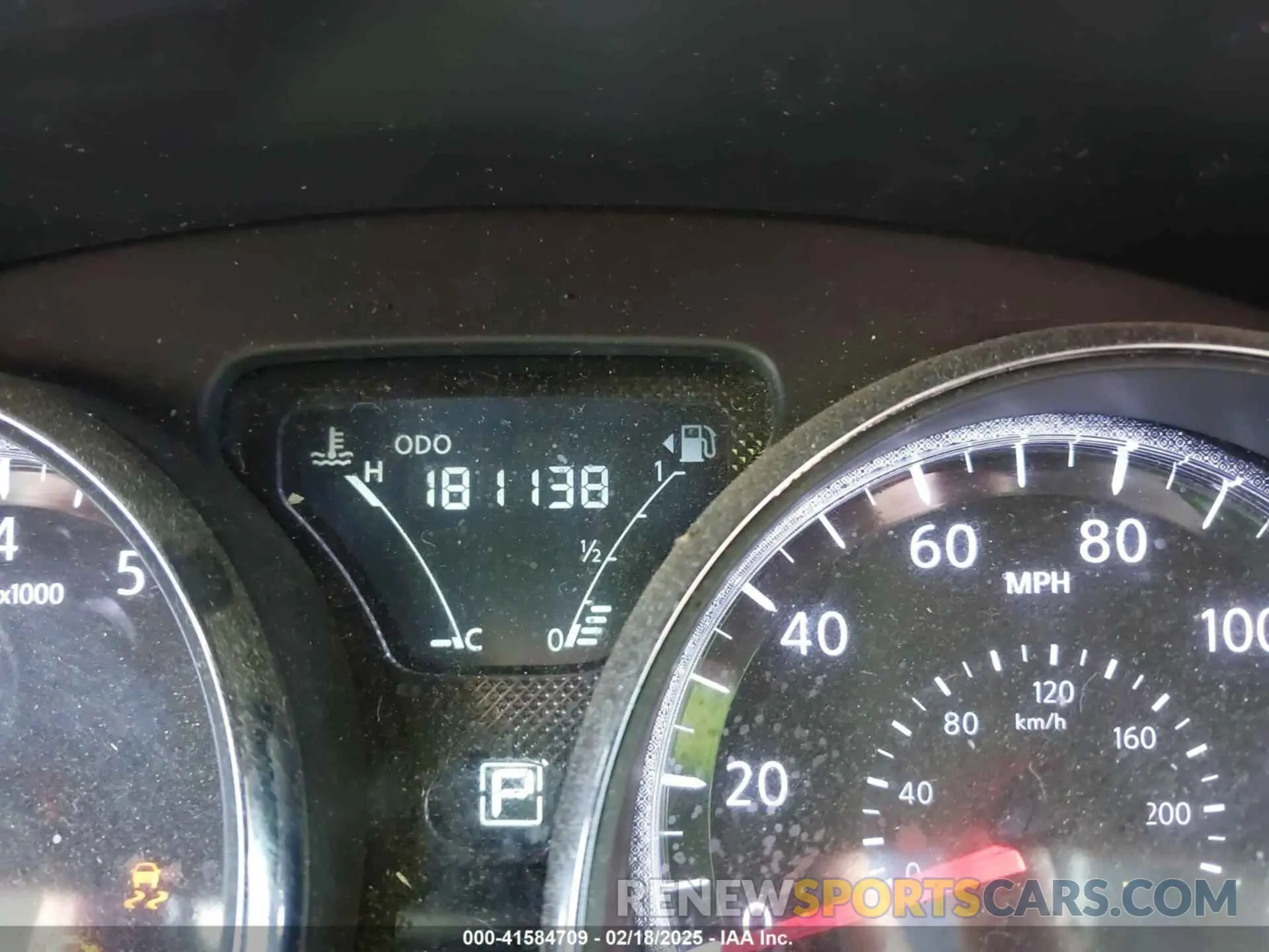 15 Photograph of a damaged car 3N1CN7AP7KL859582 NISSAN VERSA 2019