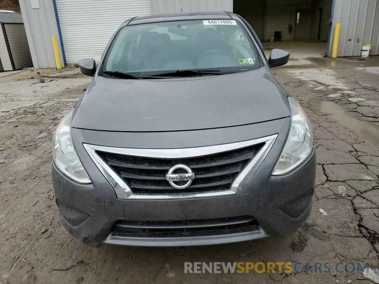 5 Фотография поврежденного автомобиля 3N1CN7AP7KL859954 NISSAN VERSA 2019