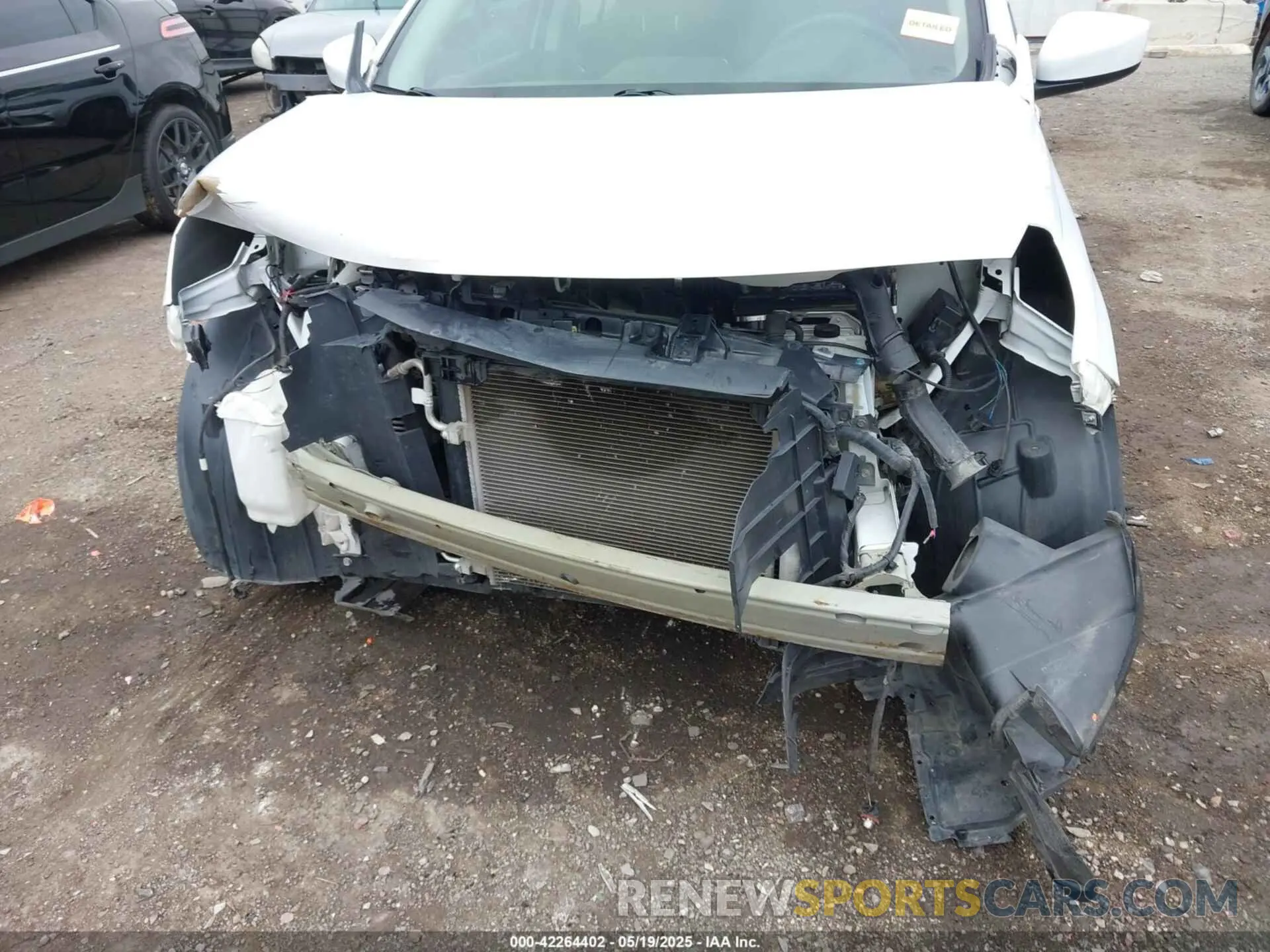 6 Photograph of a damaged car 3N1CN7AP8KL813131 NISSAN VERSA 2019