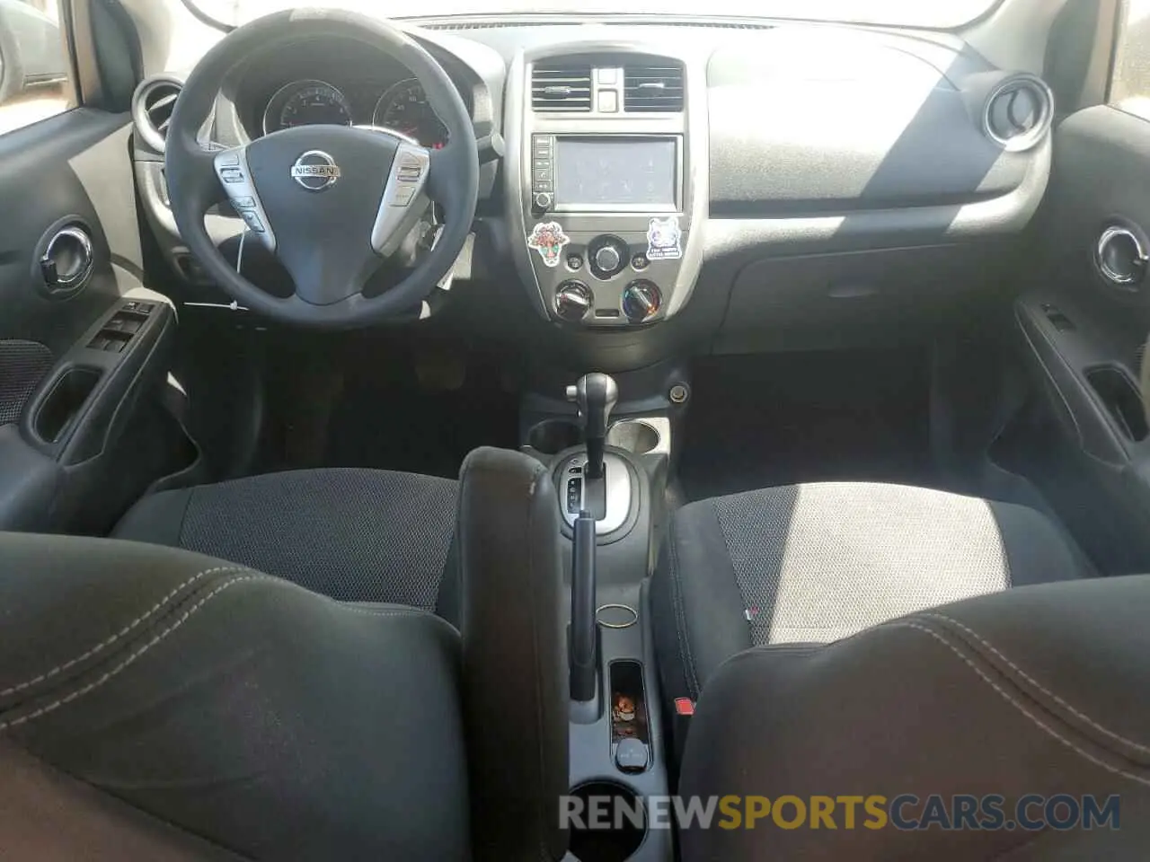 8 Photograph of a damaged car 3N1CN7AP8KL815526 NISSAN VERSA 2019