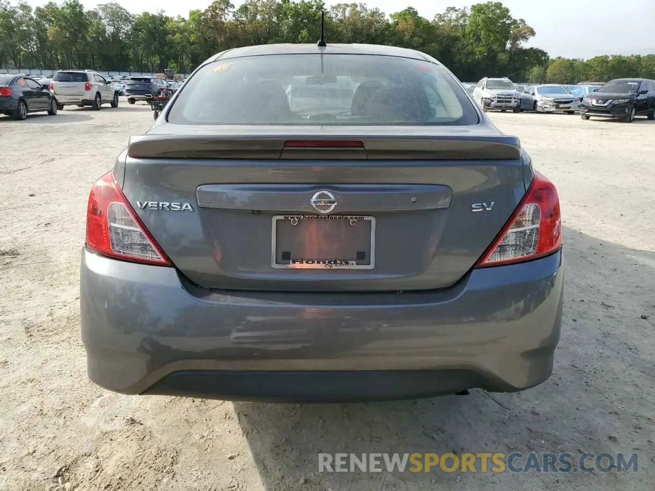 6 Photograph of a damaged car 3N1CN7AP8KL816658 NISSAN VERSA 2019