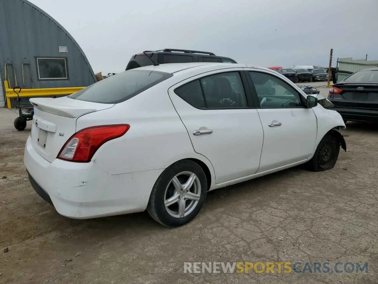 3 Photograph of a damaged car 3N1CN7AP8KL824078 NISSAN VERSA 2019
